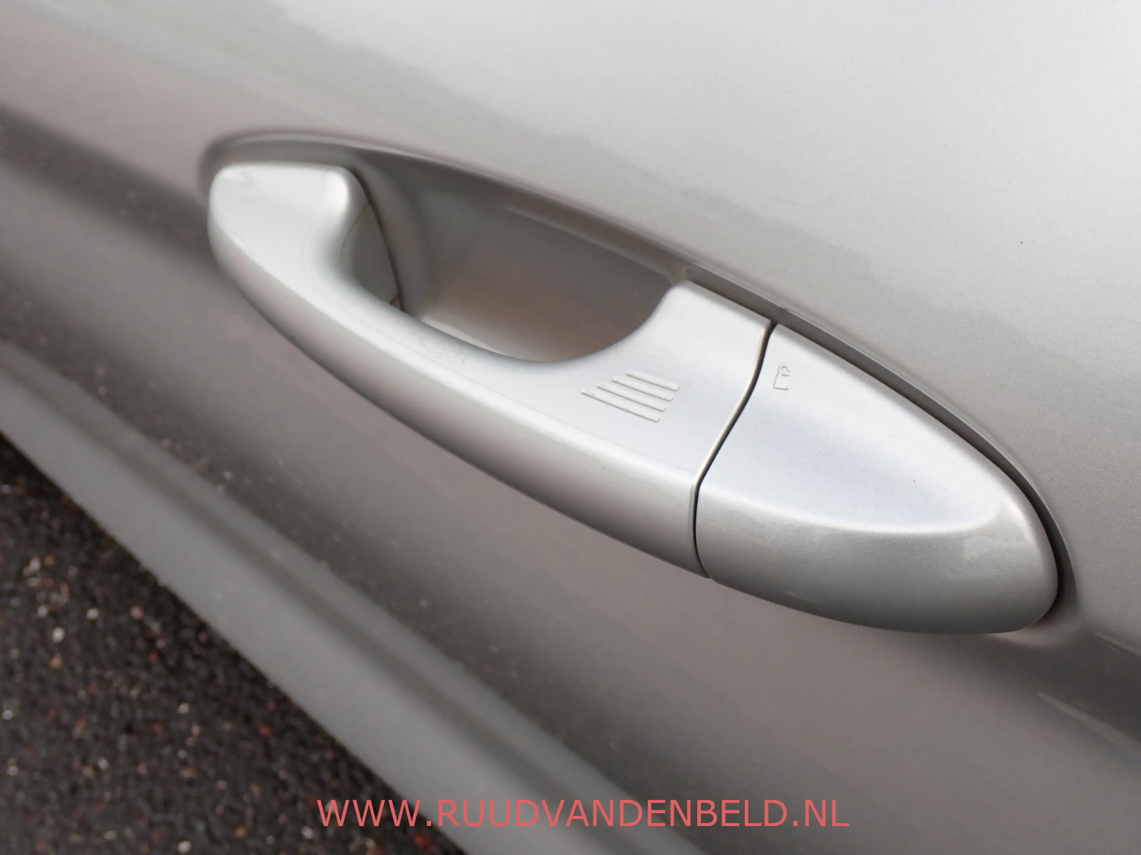 Ford Fiesta 1.0 EcoBoost Titanium CARPLAY/KEYLESS/NAVI/CRUISE/ — photo 9