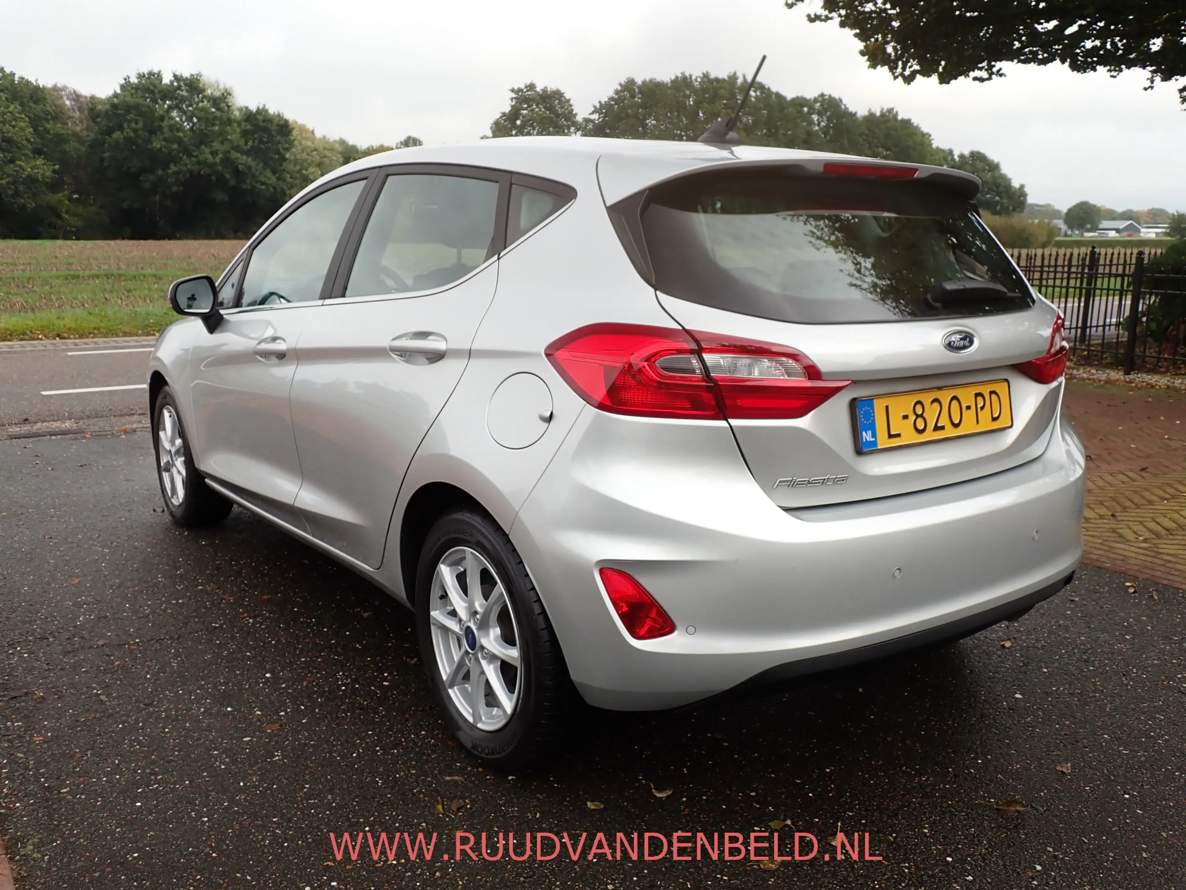 Ford Fiesta 1.0 EcoBoost Titanium CARPLAY/KEYLESS/NAVI/CRUISE/ — photo 5