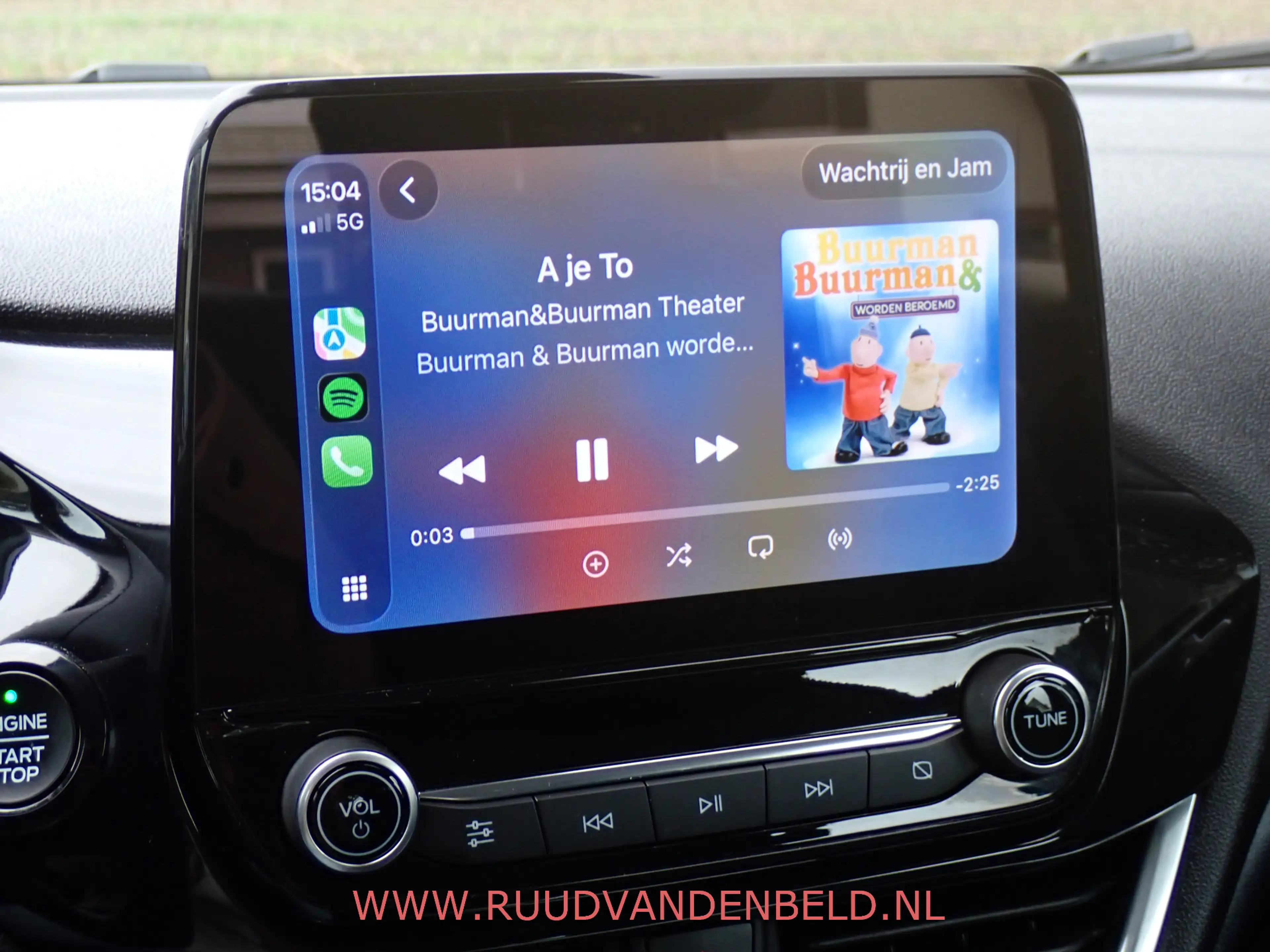 Ford Fiesta 1.0 EcoBoost Titanium CARPLAY/KEYLESS/NAVI/CRUISE/ — photo 17