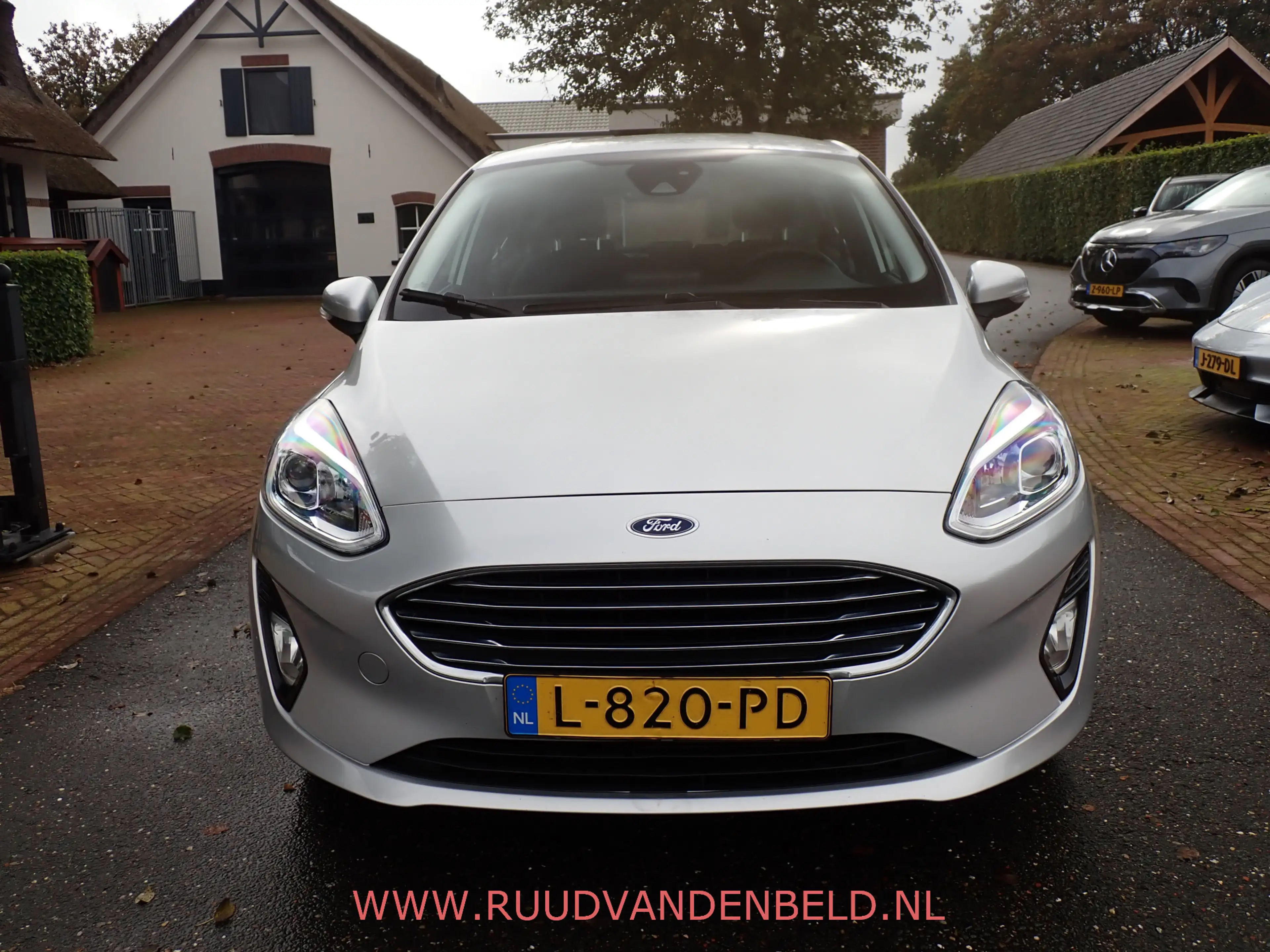Ford Fiesta 1.0 EcoBoost Titanium CARPLAY/KEYLESS/NAVI/CRUISE/ — photo 2