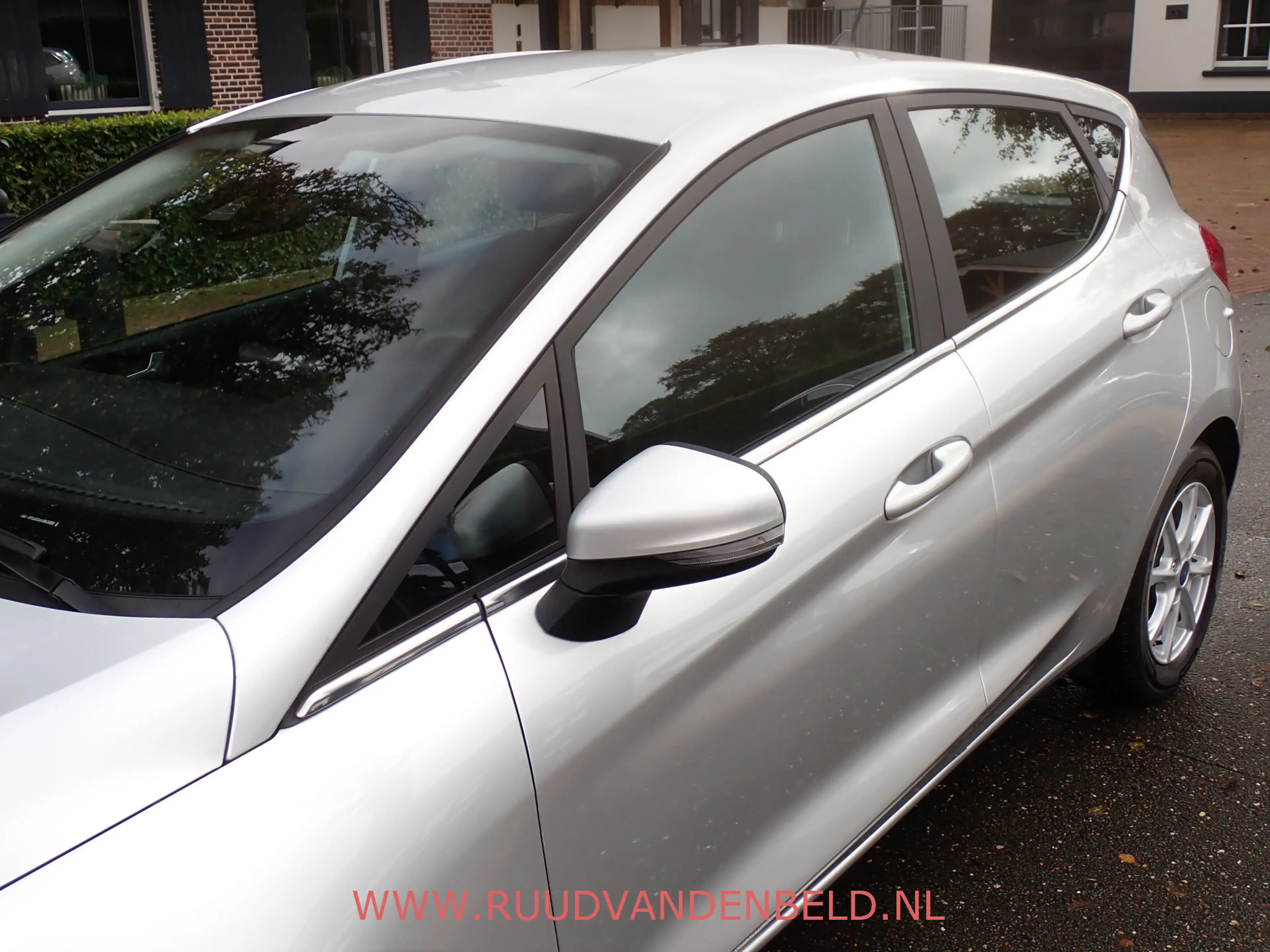 Ford Fiesta 1.0 EcoBoost Titanium CARPLAY/KEYLESS/NAVI/CRUISE/ — photo 7