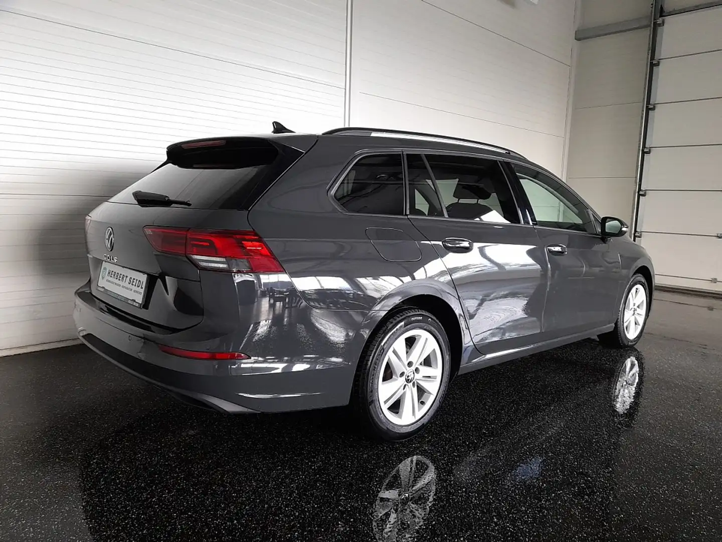 Volkswagen Golf Variant Golf VIII Variant LIFE 2,0 TDI DSG *LED+ MIT FL... Grau - 2