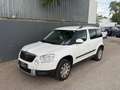 Skoda Yeti Twenty Active 1,2 TSI | 1.BESITZ | PICKERL BIS ... Weiß - thumbnail 1