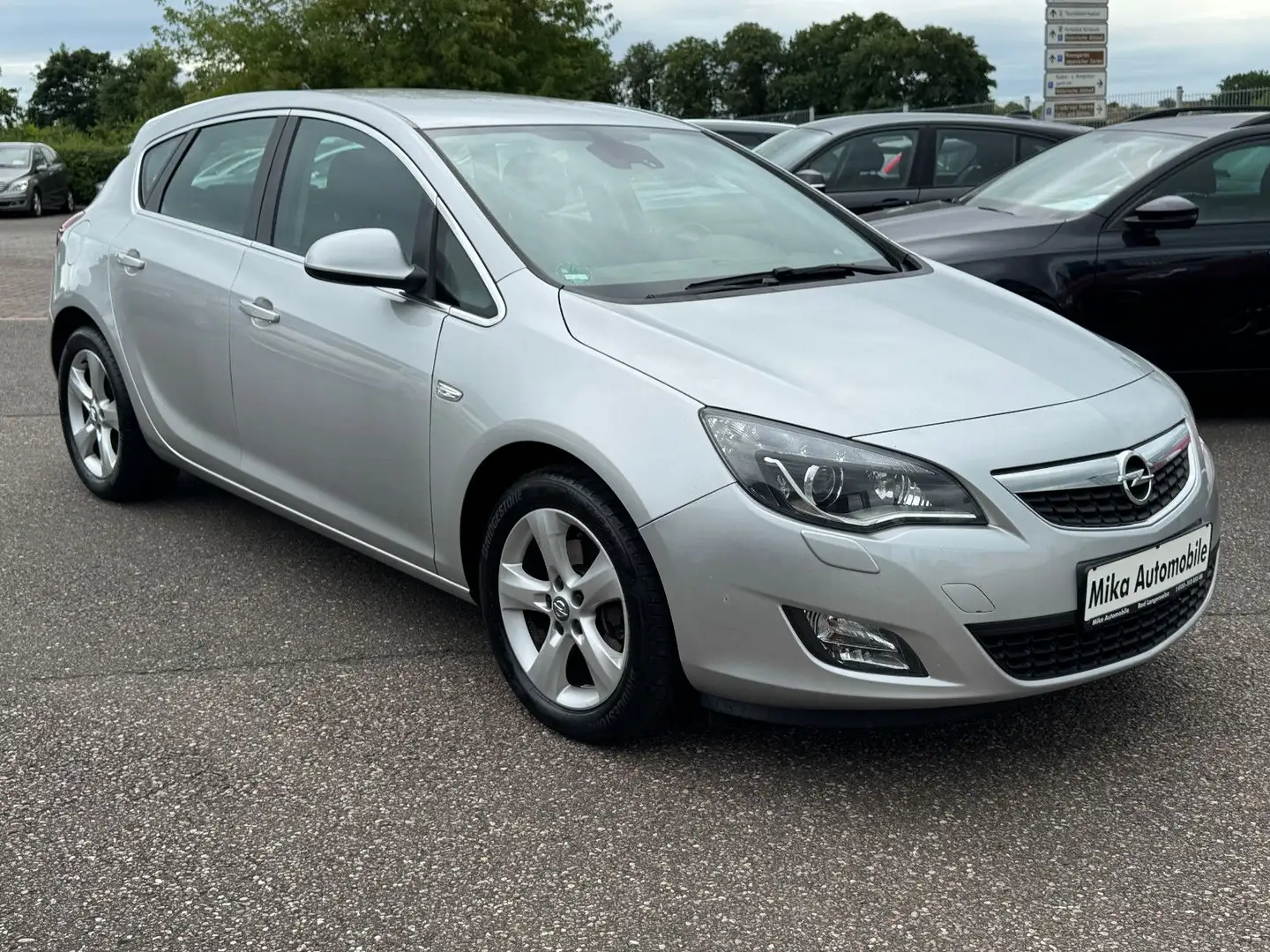 Opel Astra J Lim. 5-trg. Sport Automatik Plateado - 2