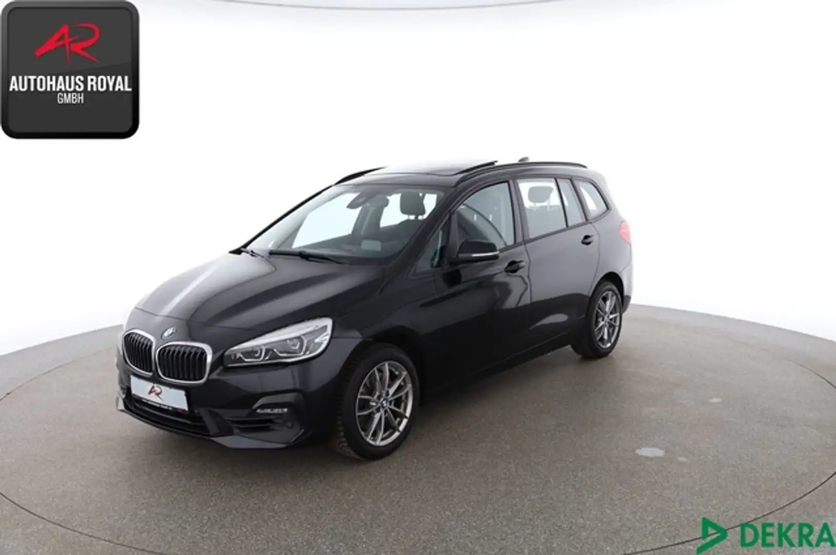BMW 220 Gran Tourer i 7 SITZE PANO,HUD,KEYLESS,AHK Schwarz - 1