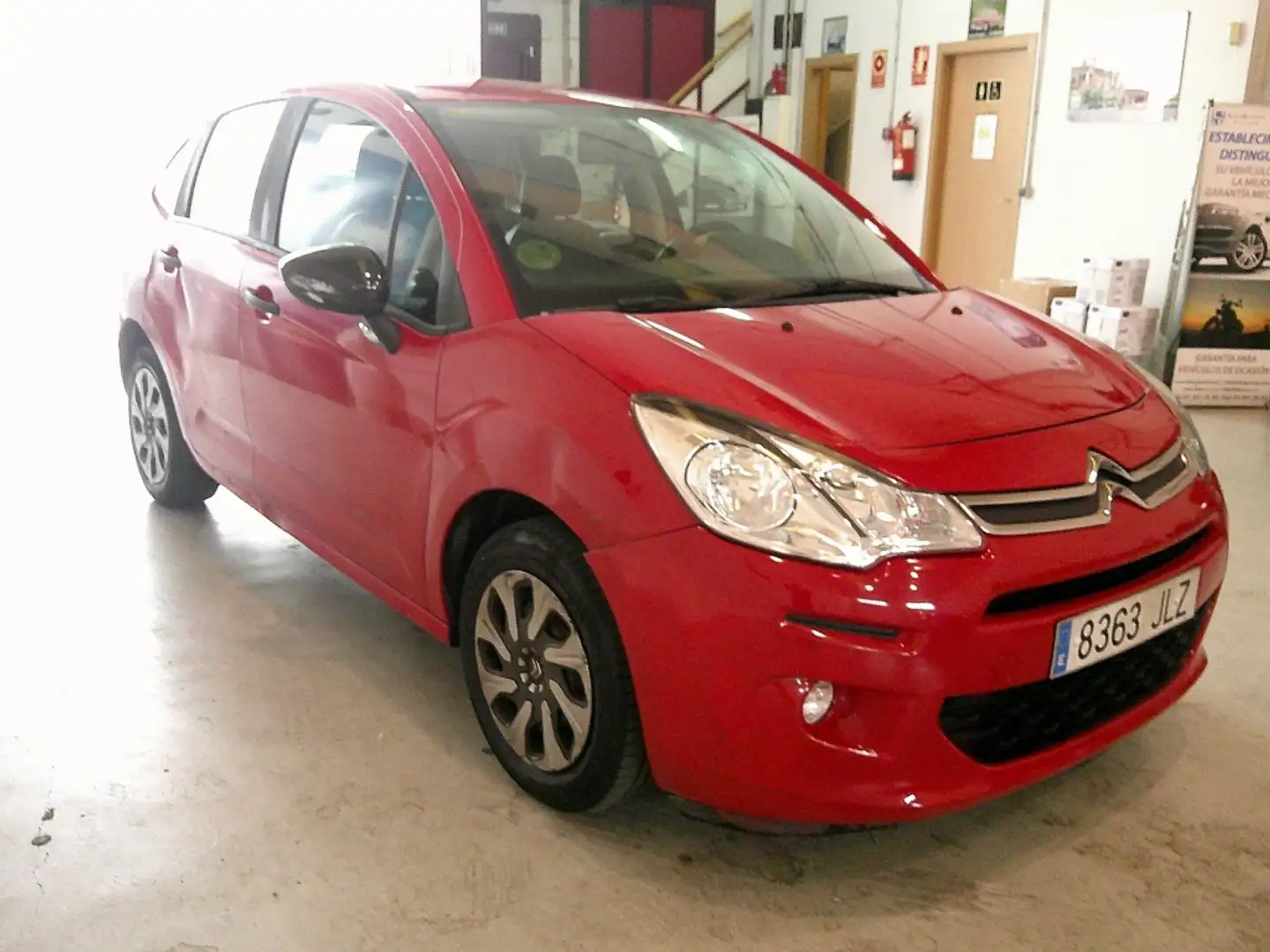 Citroen C3 1.0 PureTech Live 68 Rojo - 2
