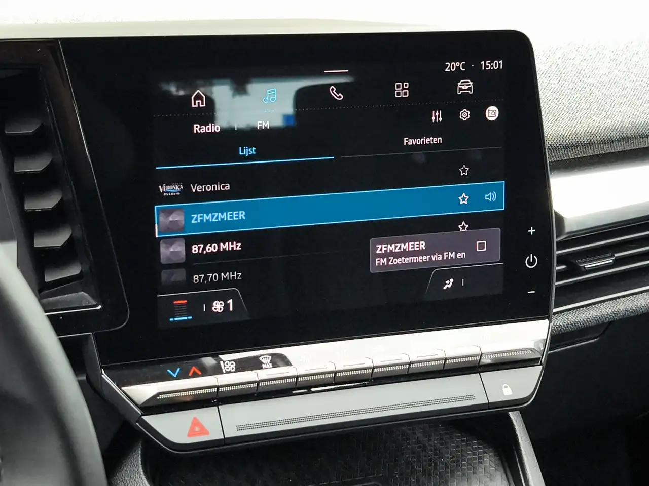 Renault Megane E-Tech EV40 Boost Charge Equilibre 3-Fase 1e-Eig. & Deale 20