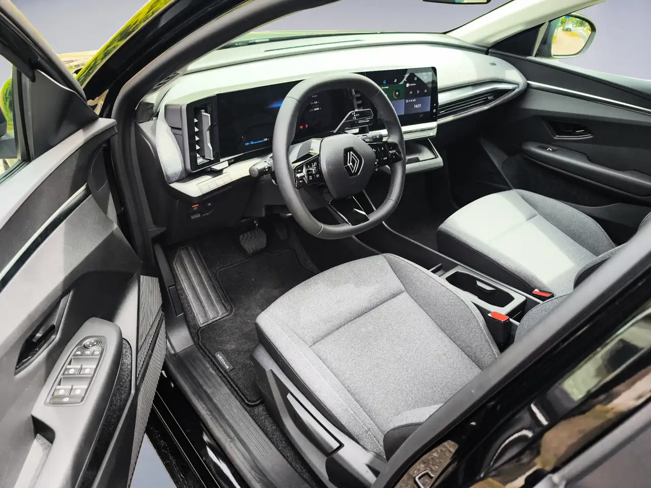 Renault Megane E-Tech EV40 Boost Charge Equilibre 3-Fase 1e-Eig. & Deale 3