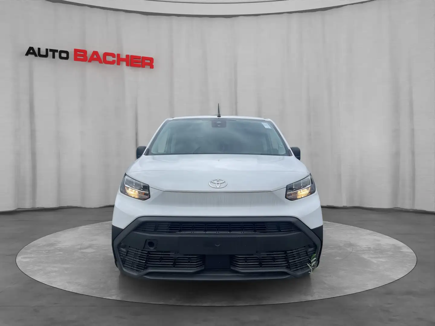 Toyota Proace City Proace City 1,5D 102 PS Duty Weiß - 2