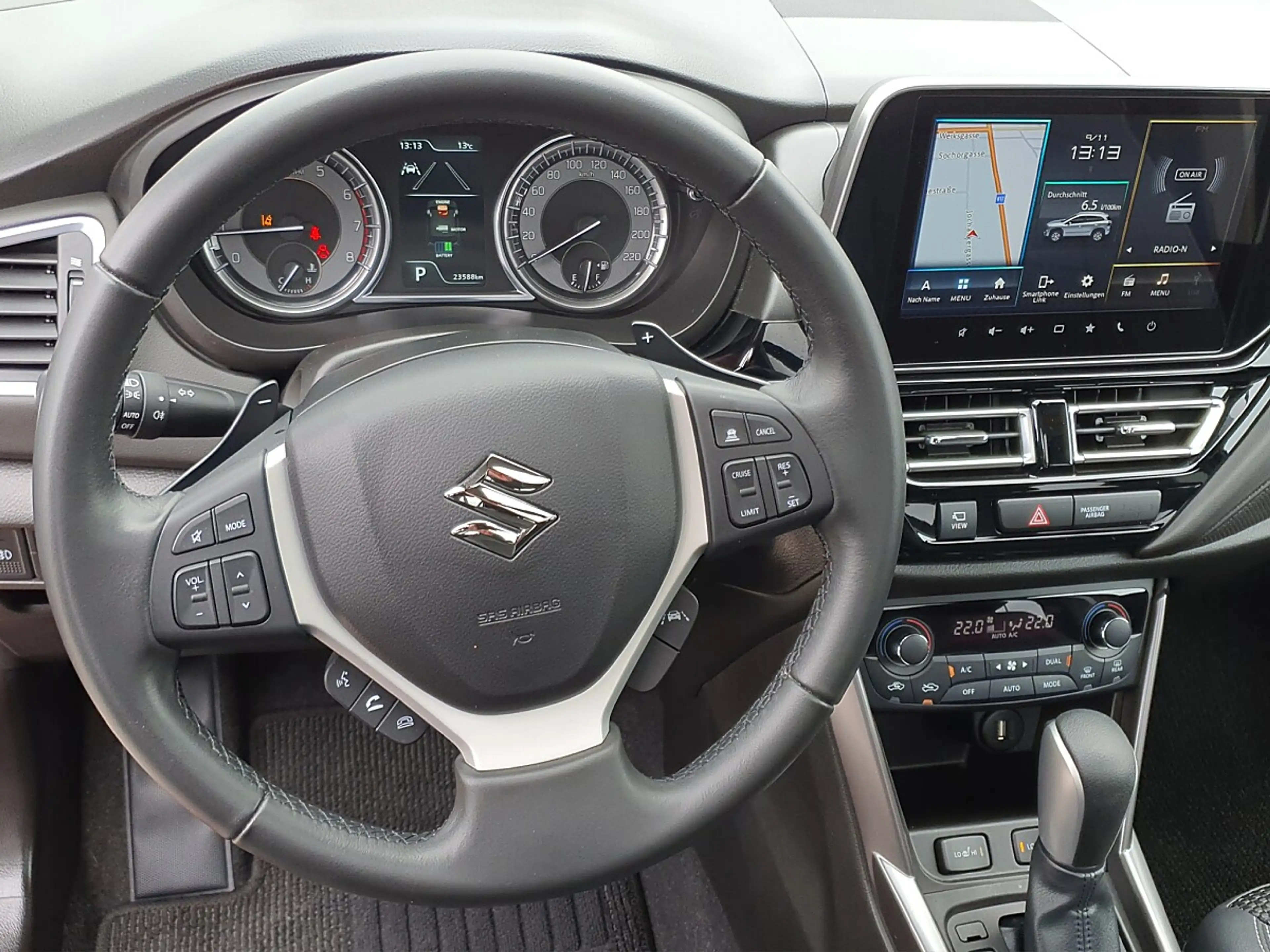 Suzuki S-Cross 1,4 DITC Hybrid flash Aut. — photo 12