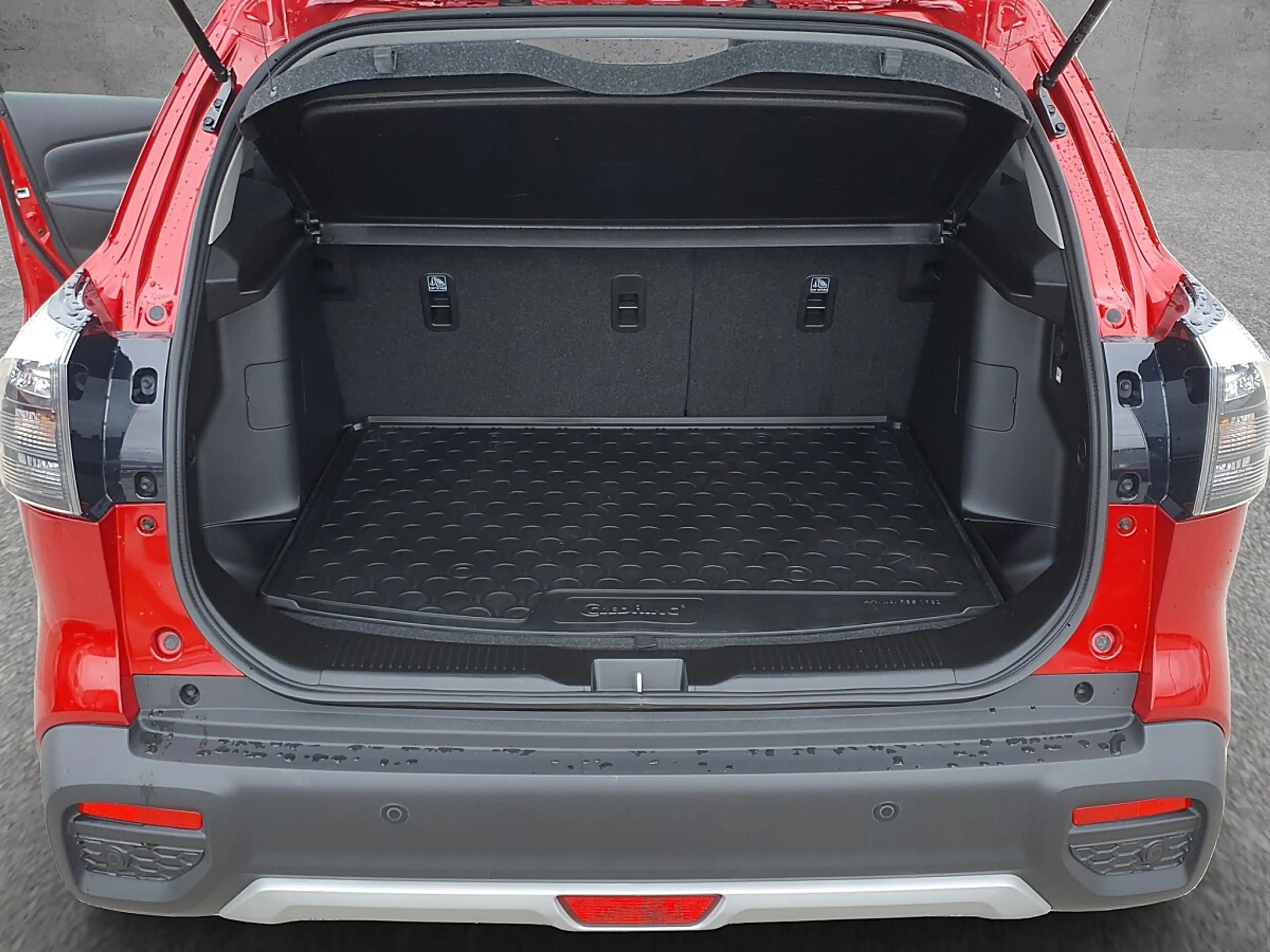 Suzuki S-Cross 1,4 DITC Hybrid flash Aut. — photo 13