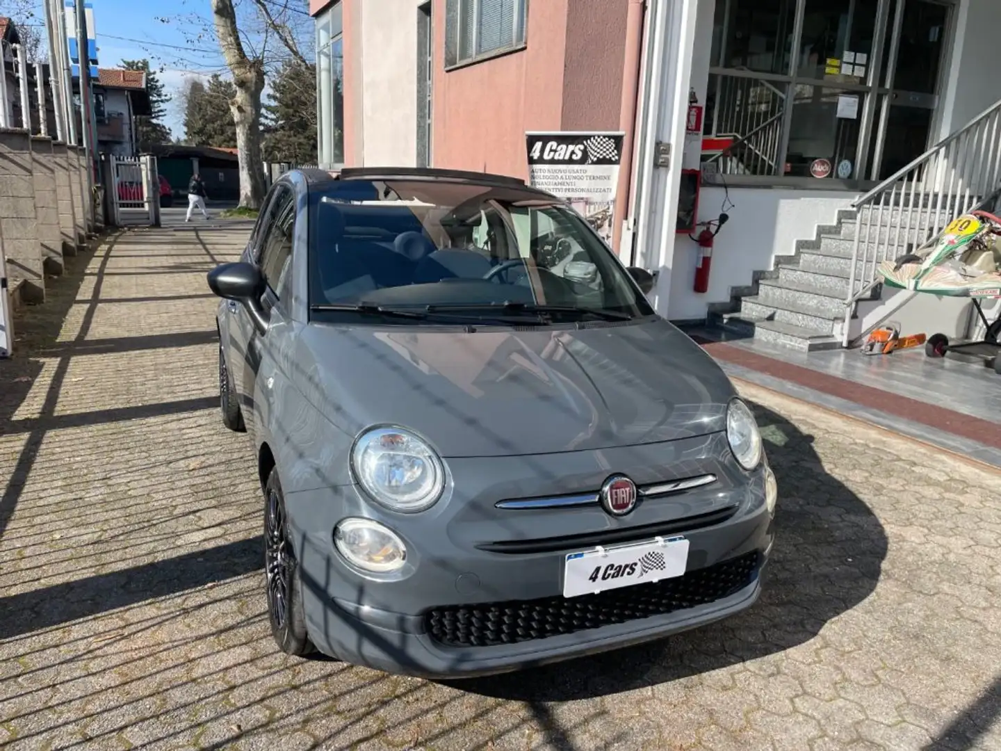 Fiat 500 C 1.0 Hybrid Dolcevita Grau - 1