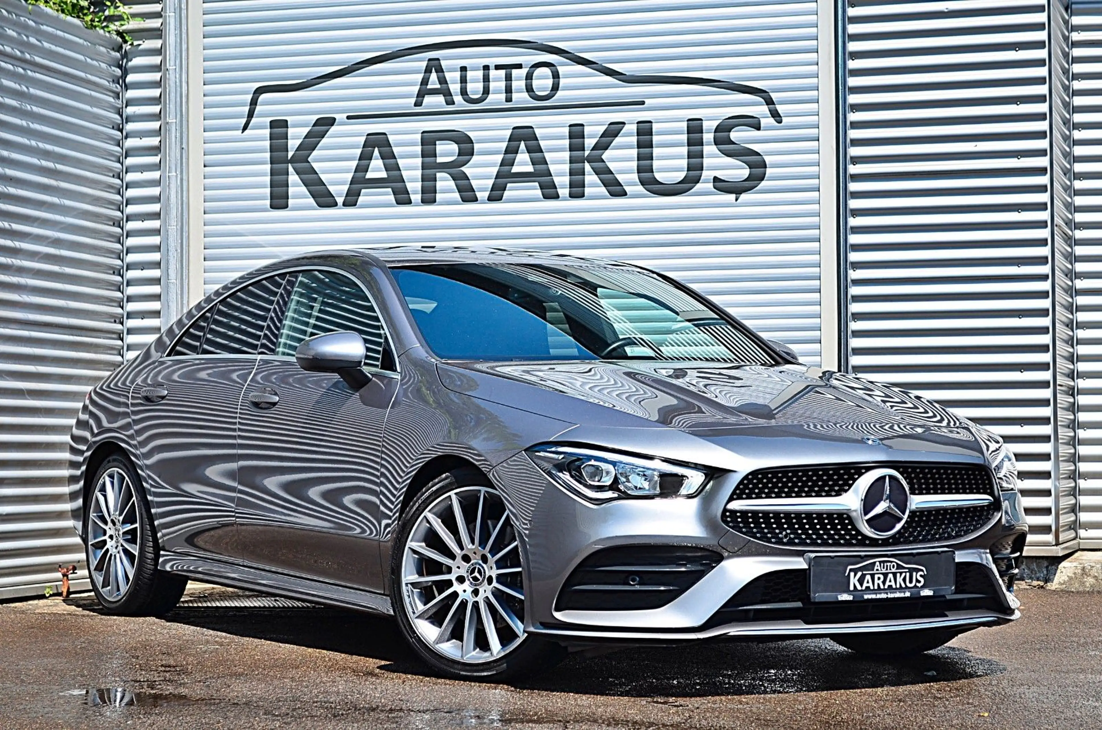 Mercedes-Benz CLA 220 4Matic AMG line
