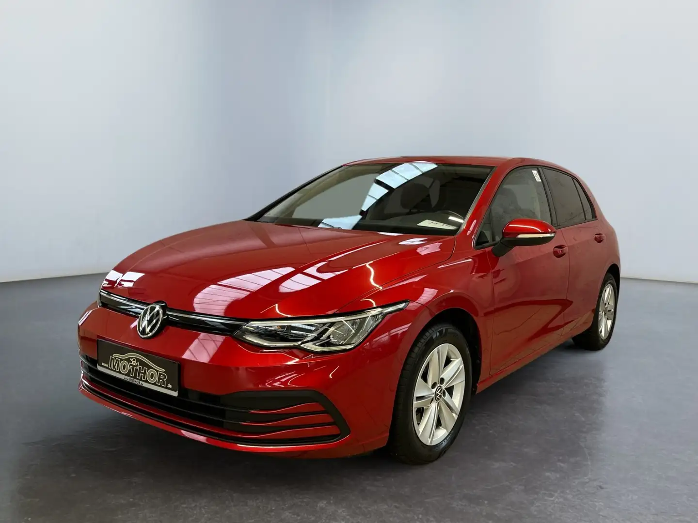 Volkswagen Golf VIII Life 1.0 TSI Abstandstempomat Rot - 2
