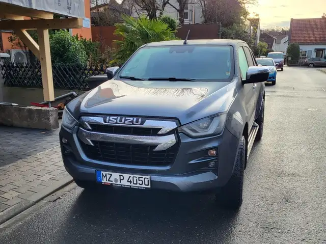 Isuzu D-Max D-Max Double Cab Cab 4WD LSE, Rollo & Standheizung