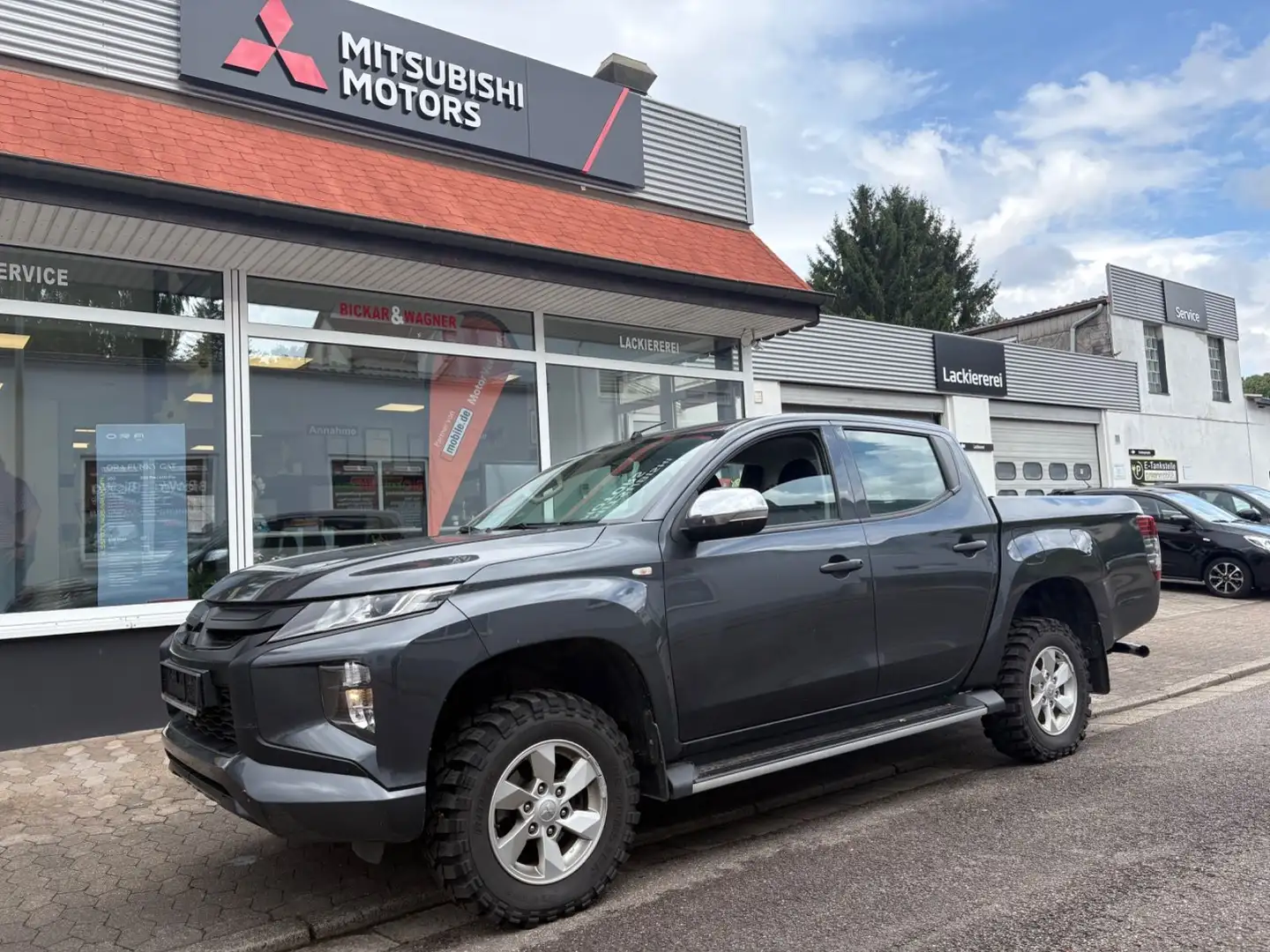 Mitsubishi L200 Basis Doppelkabine 4WD Sitzheizung/Allrad Grau - 1