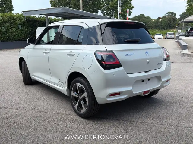 Suzuki Swift view 7