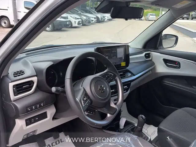 Suzuki Swift view 14