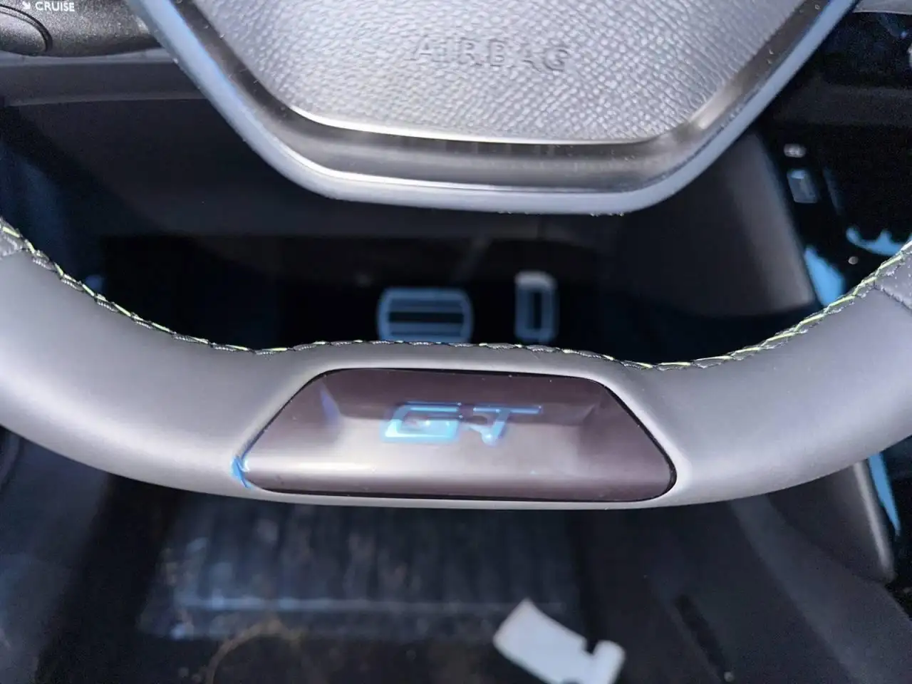 Peugeot 208 1.2 Hybrid 48V GT, миниатюра 26