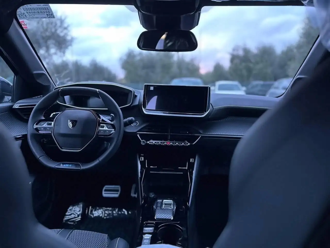 Peugeot 208 1.2 Hybrid 48V GT, миниатюра 28