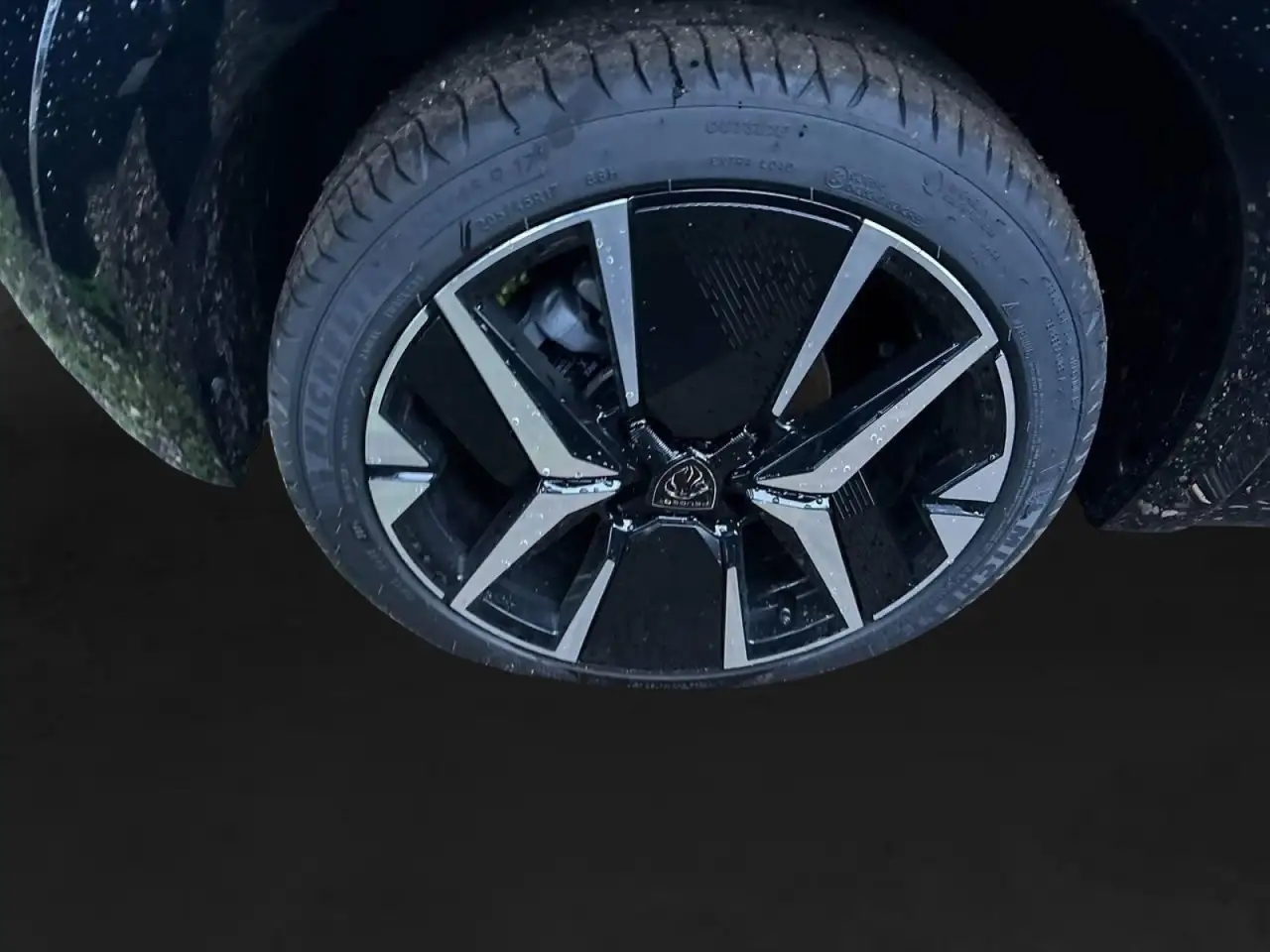 Peugeot 208 1.2 Hybrid 48V GT, миниатюра 9