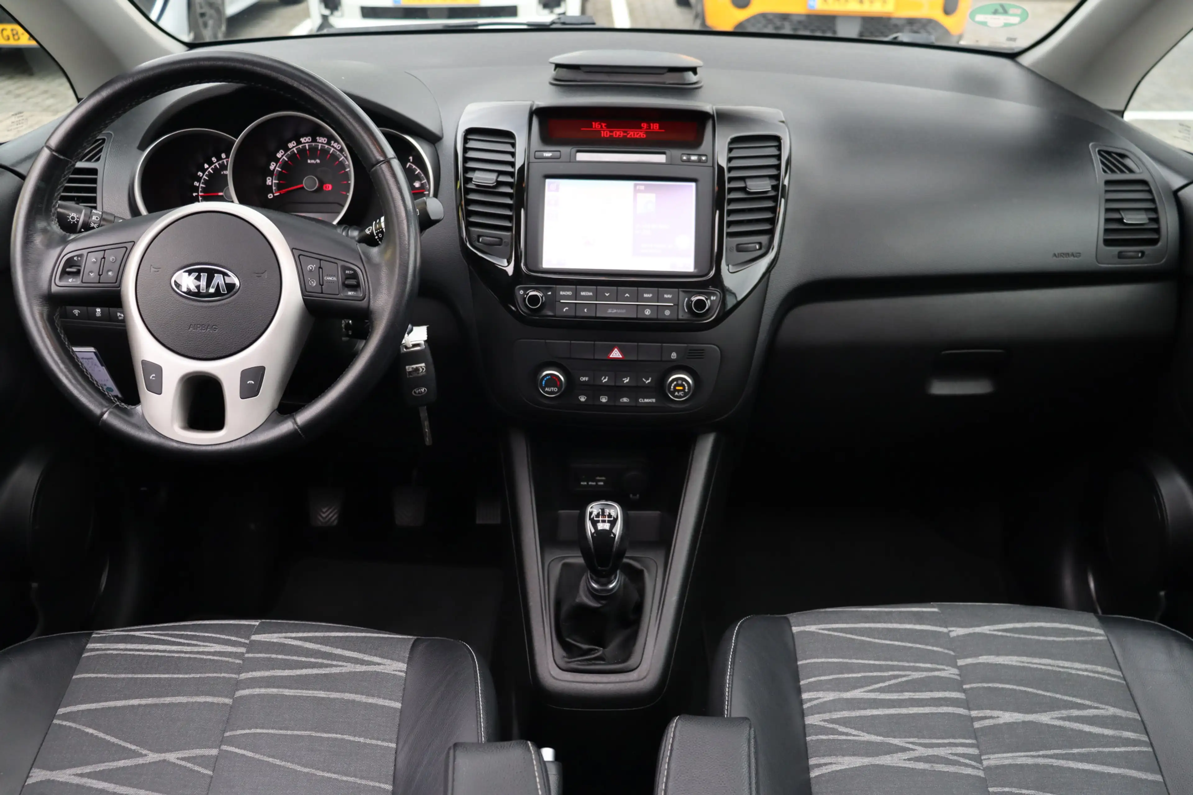 Kia Venga 1.4 CVVT DynamicPLusLine | Panoramadak | Camera | — photo 2
