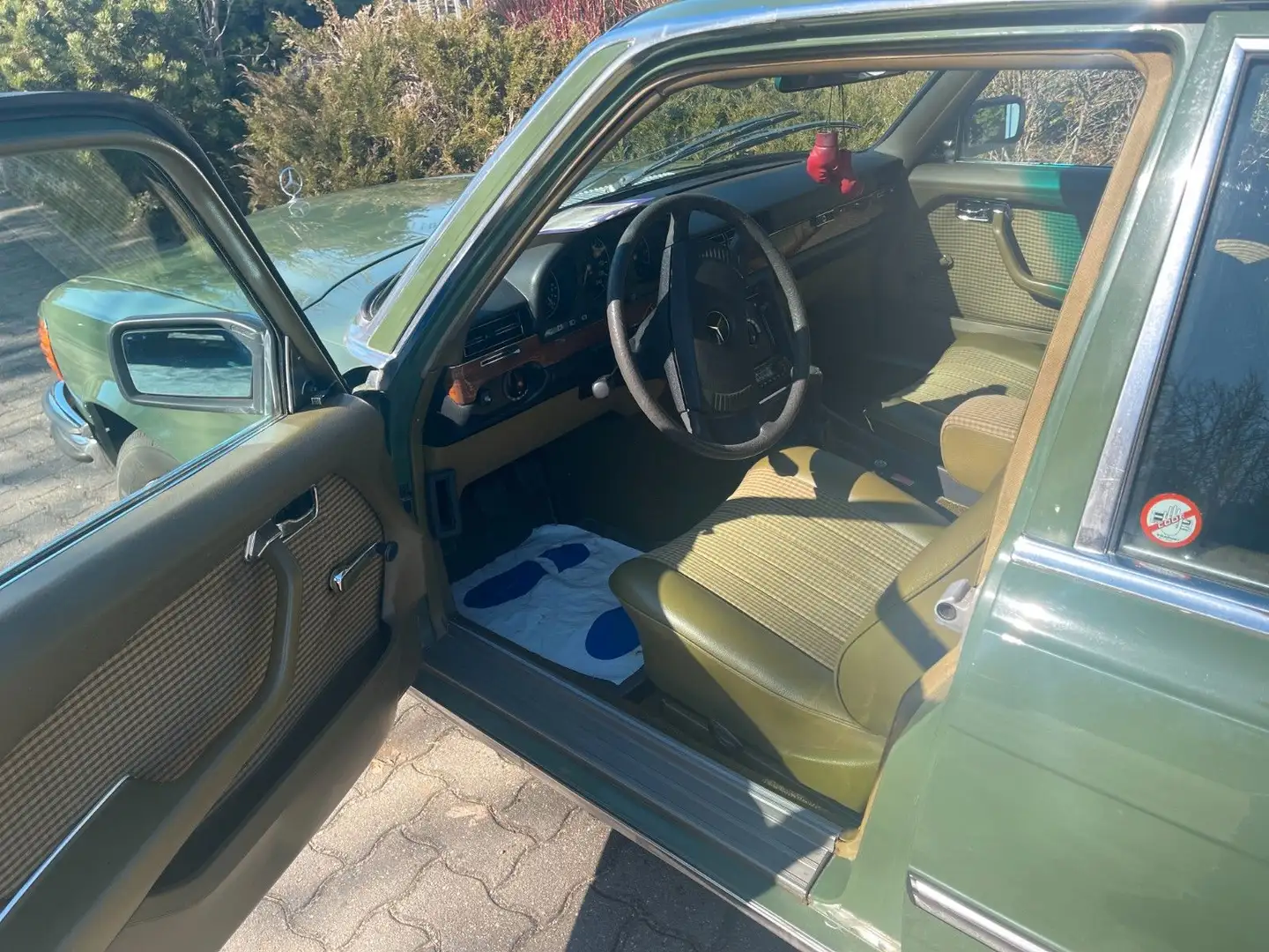 Mercedes-Benz S 280 116 Verde - 2