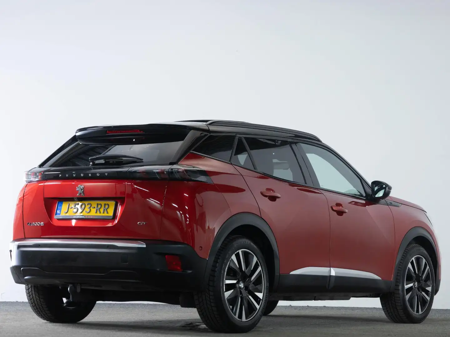 Peugeot e-2008 EV GT 50 kWh 136 PK | LED | Panoramadak | Trekhaak Rouge - 2