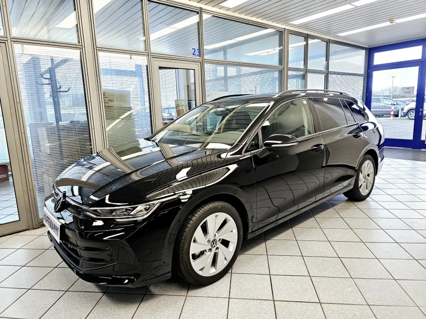 Volkswagen Golf Variant Life Facelift,AHK ankl.,Climatronic Noir - 2