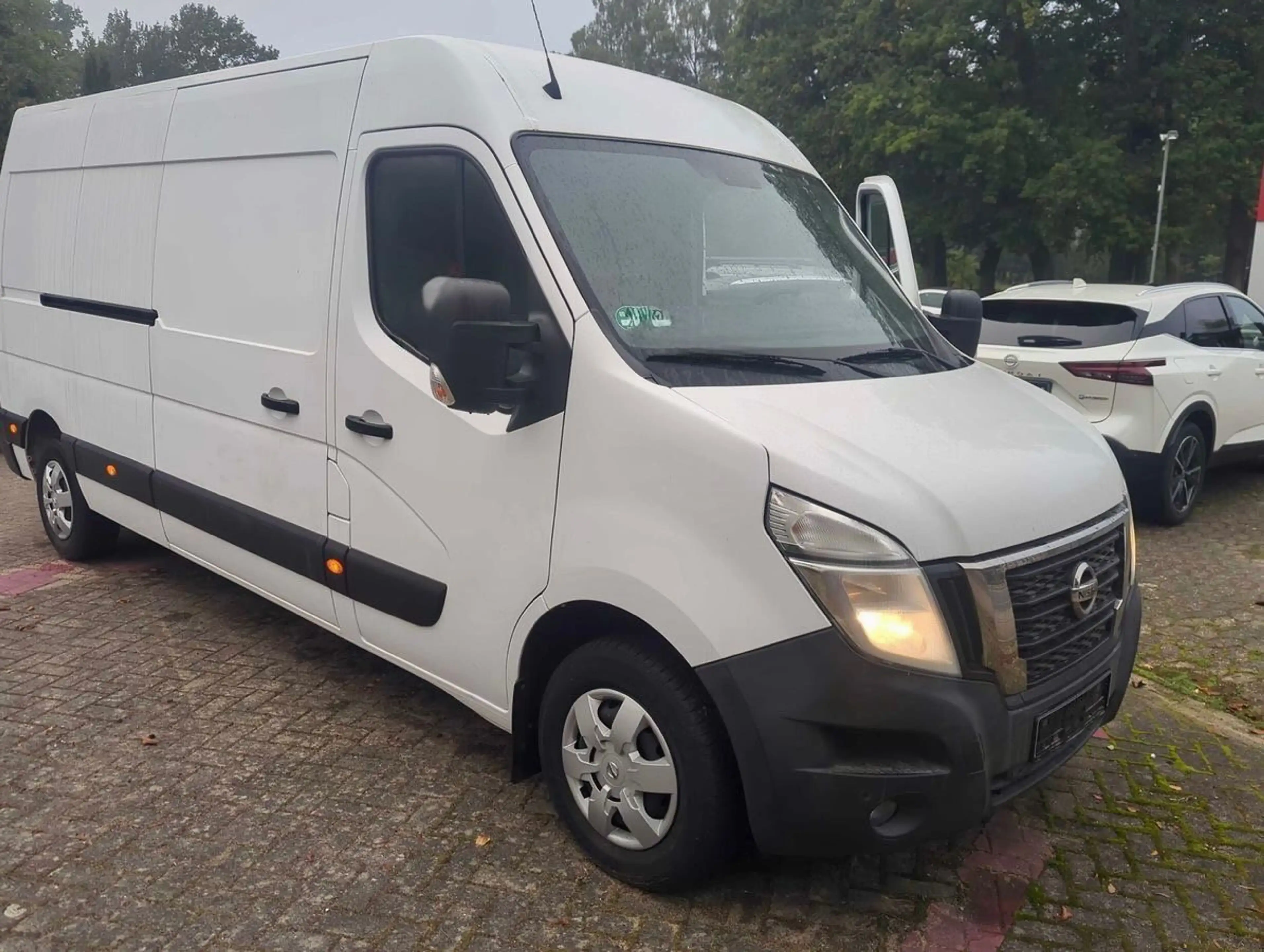 Nissan NV400 L3H2 3,5t COMFORT AHK CAM TEMPOMAT 1.HAND — photo 2
