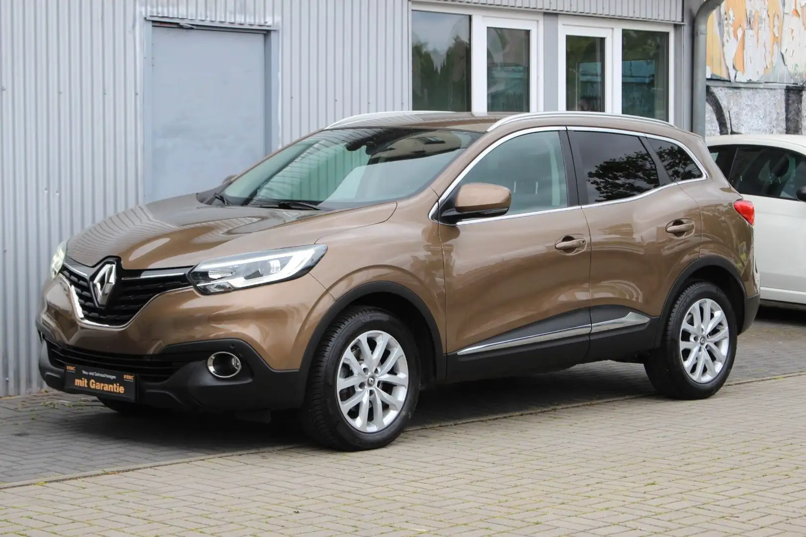 Renault Kadjar Experience Automatik+Navi+Klimaaut+ZR Neu Braun - 1