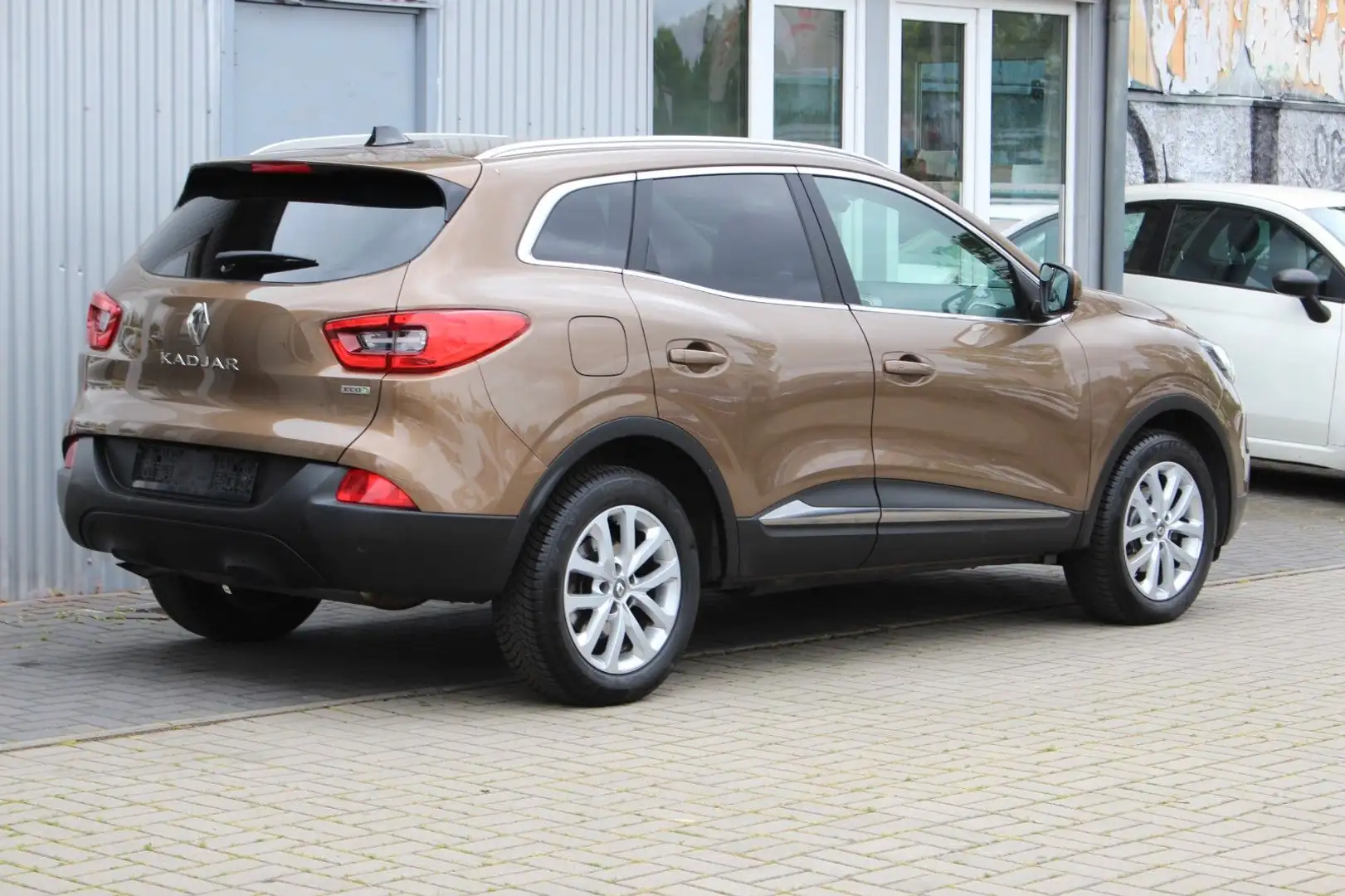 Renault Kadjar Experience Automatik+Navi+Klimaaut+ZR Neu Braun - 2
