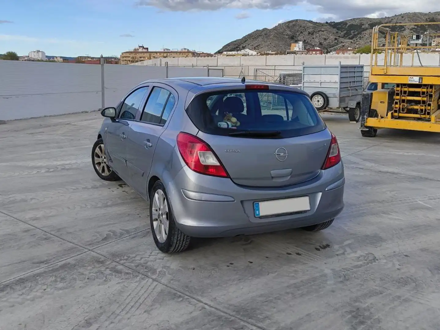 Opel Corsa Corsa+1.4+Cosmo+(139CO2)+Cosmo Plateado - 2