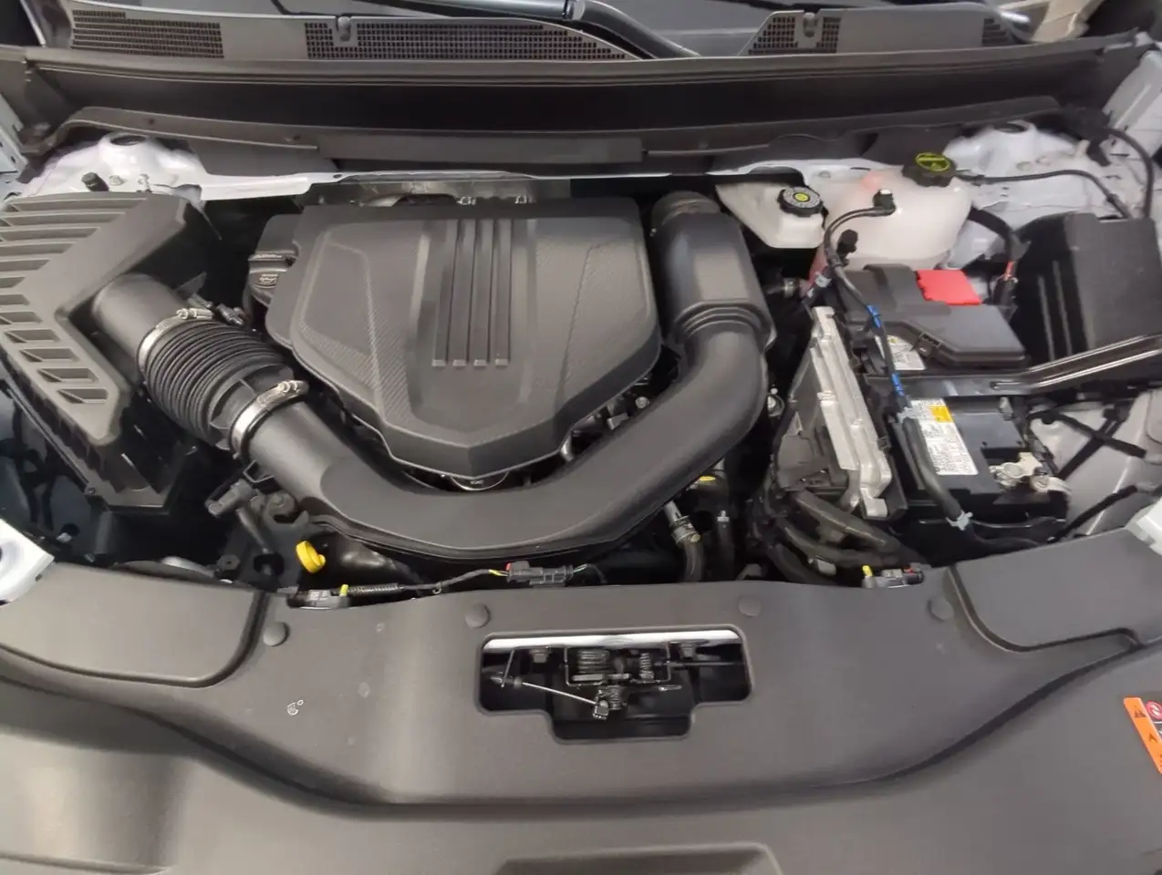 GMC Acadia снимка GMC Acadia