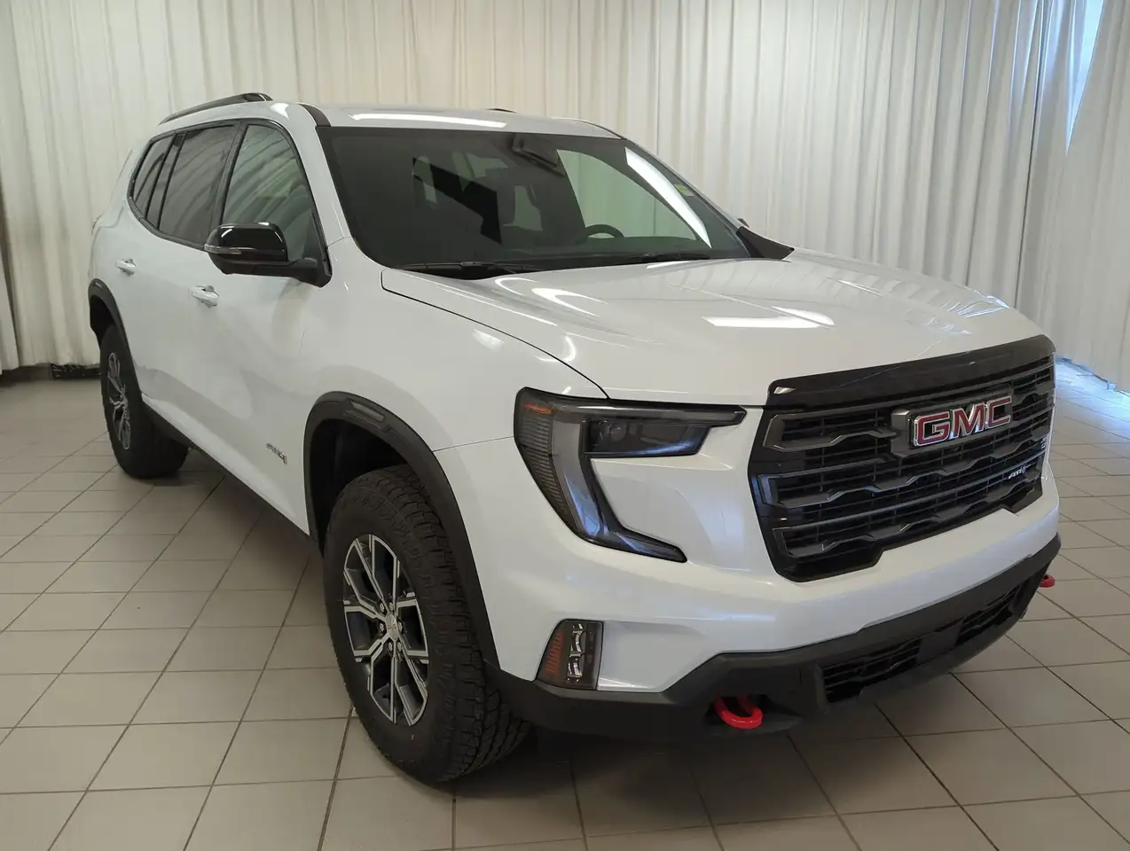 GMC Acadia снимка GMC Acadia