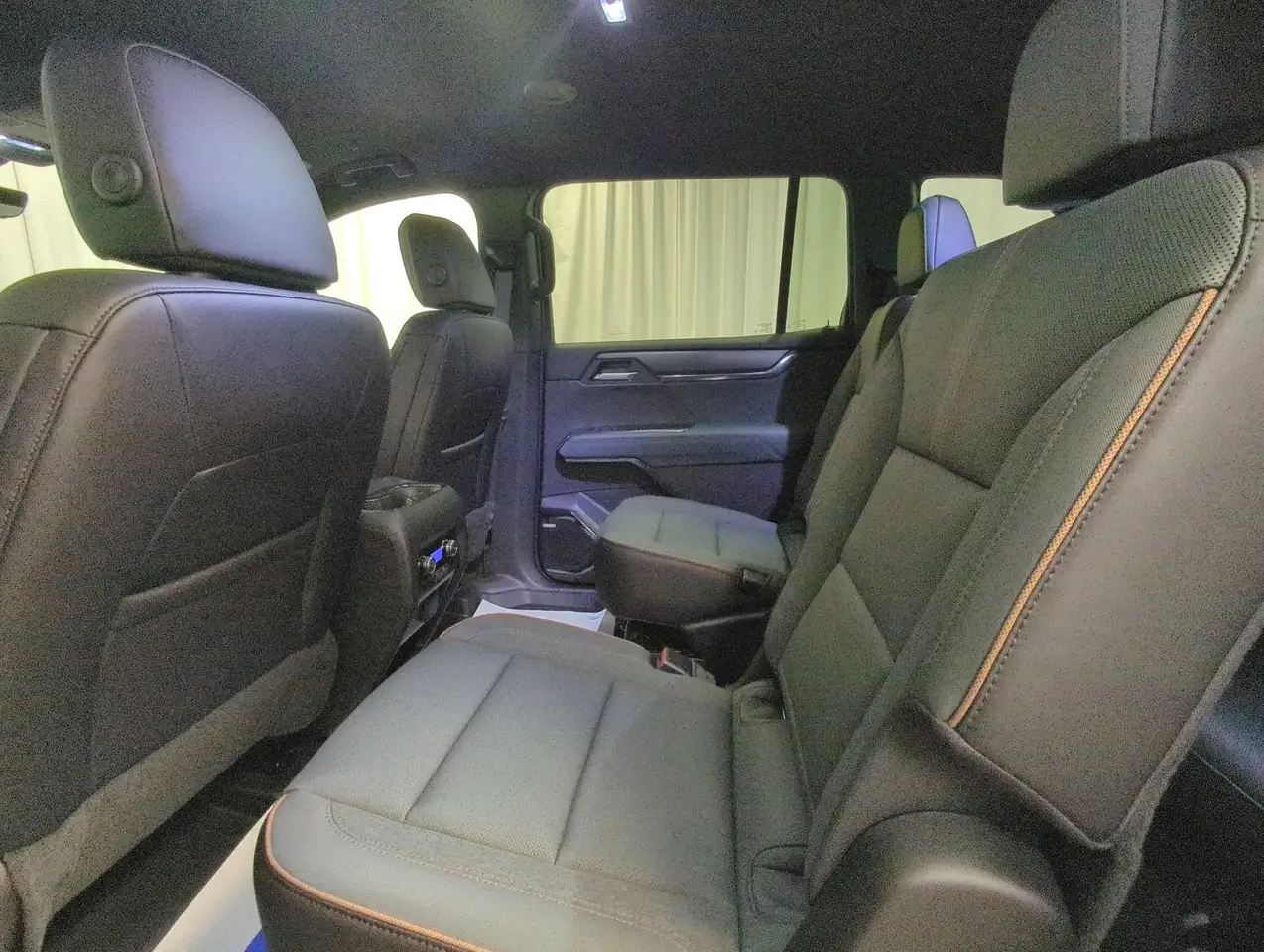 GMC Acadia снимка GMC Acadia