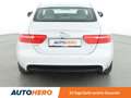 Jaguar XE 20t Pure Aut.*NAVI*TEMPO*CAM*PDC*KLIMA*GARANTIE* Weiß - thumbnail 5