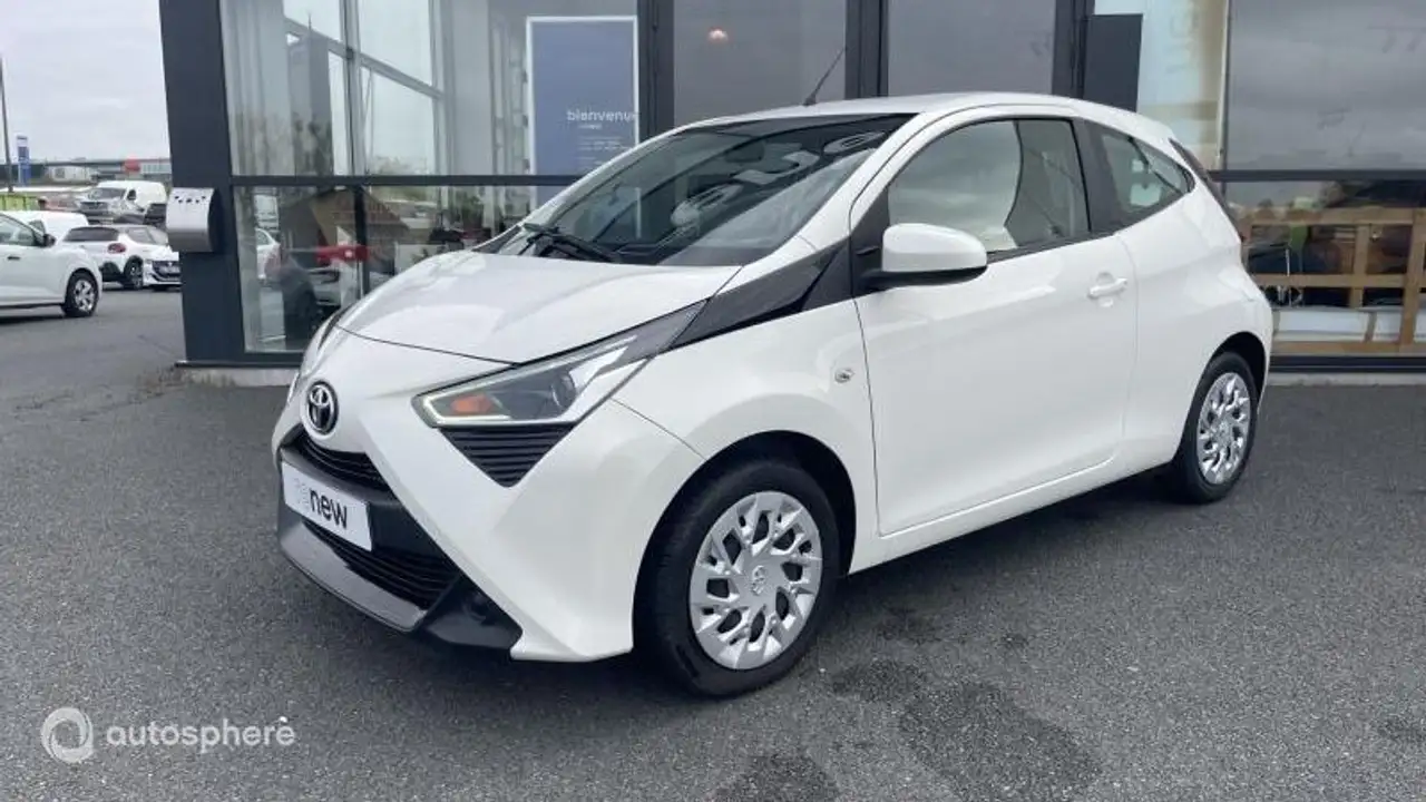 Toyota Aygo 1.0 VVT-i 72ch x-play 3P CamÃ©ra Carplay