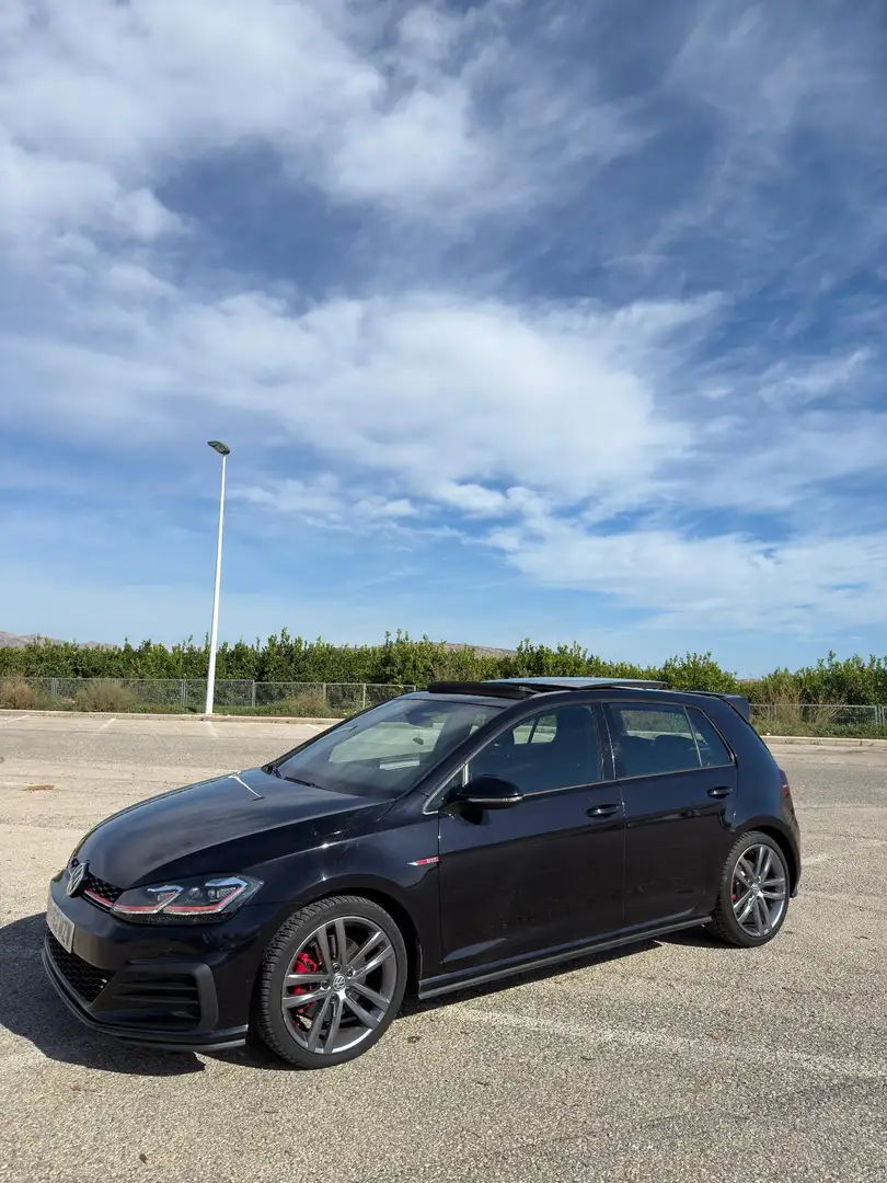 Volkswagen Golf GTI 2.0 TSI DSG6 169kW - 1