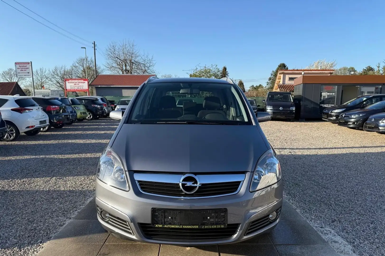 Opel Zafira 1,6B Edition7Sitz Sportsitze Sport Lenkrad Gris - 2