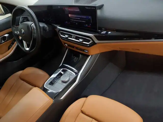 BMW 3 Series view 6