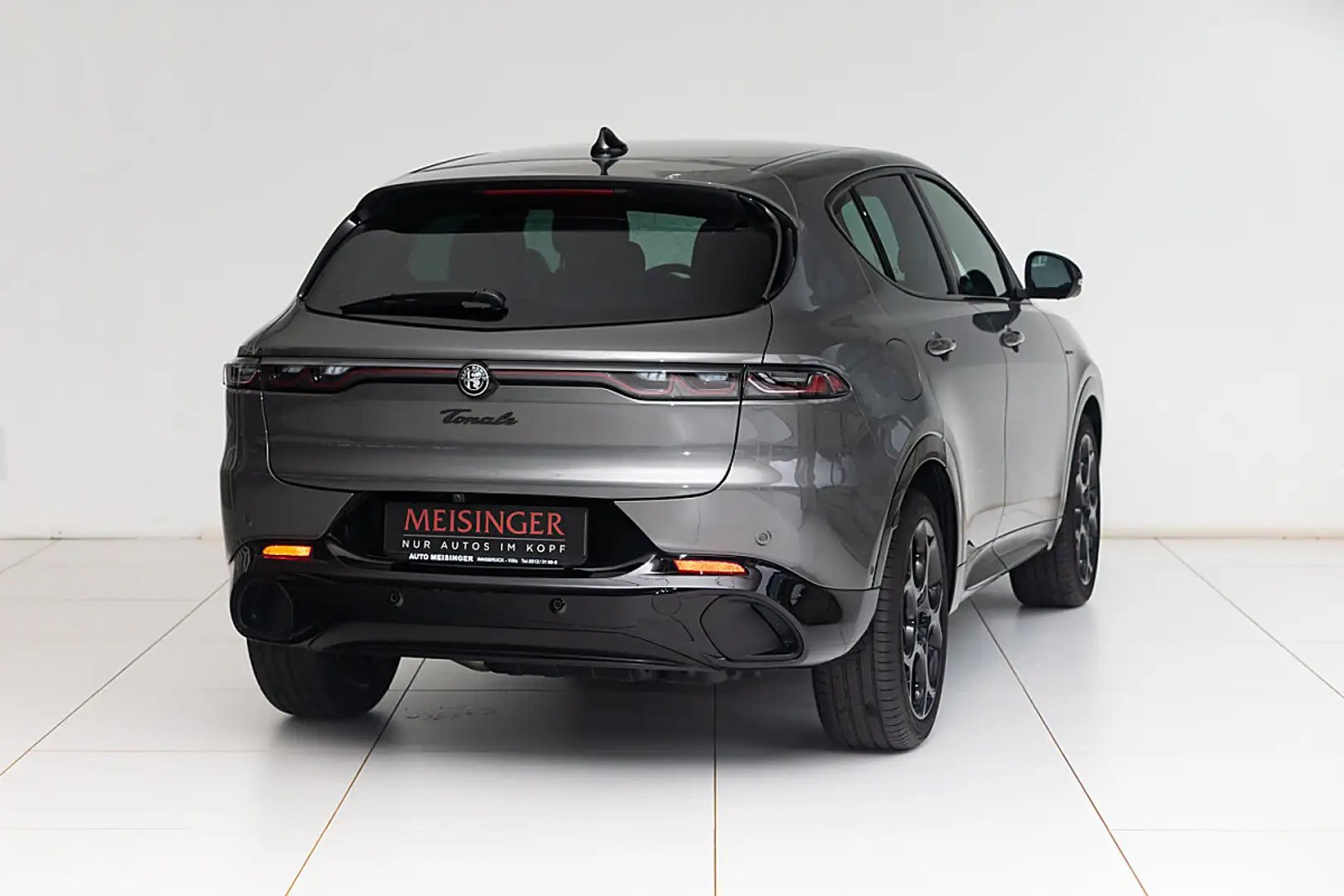 Alfa Romeo Tonale 1.6 Multijet DCT TI Grau - 2