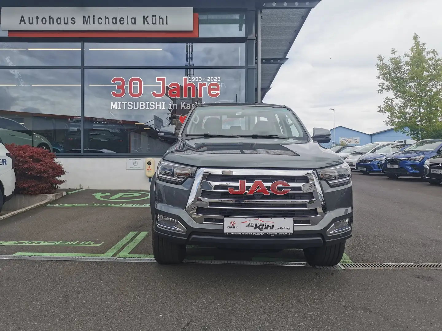 JAC 8 Pro JAC 8 Pro Pick Up Mitsubishi-Motor - 3 Jahre Garan Grau - 1