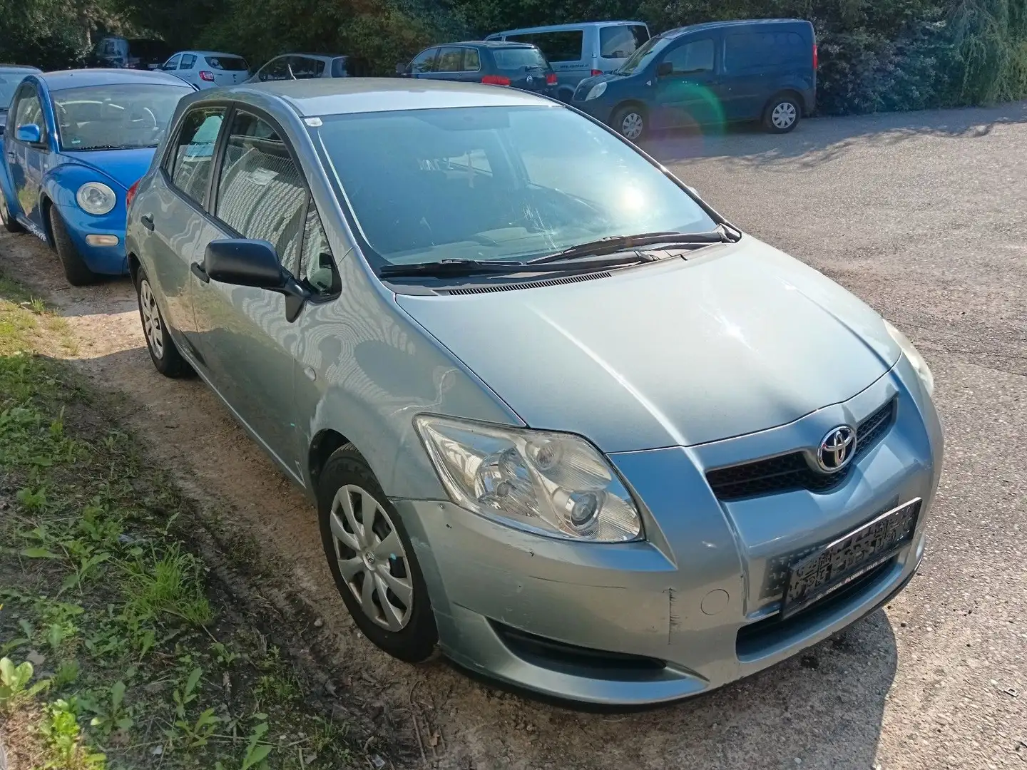 Toyota Auris Basis Argent - 2