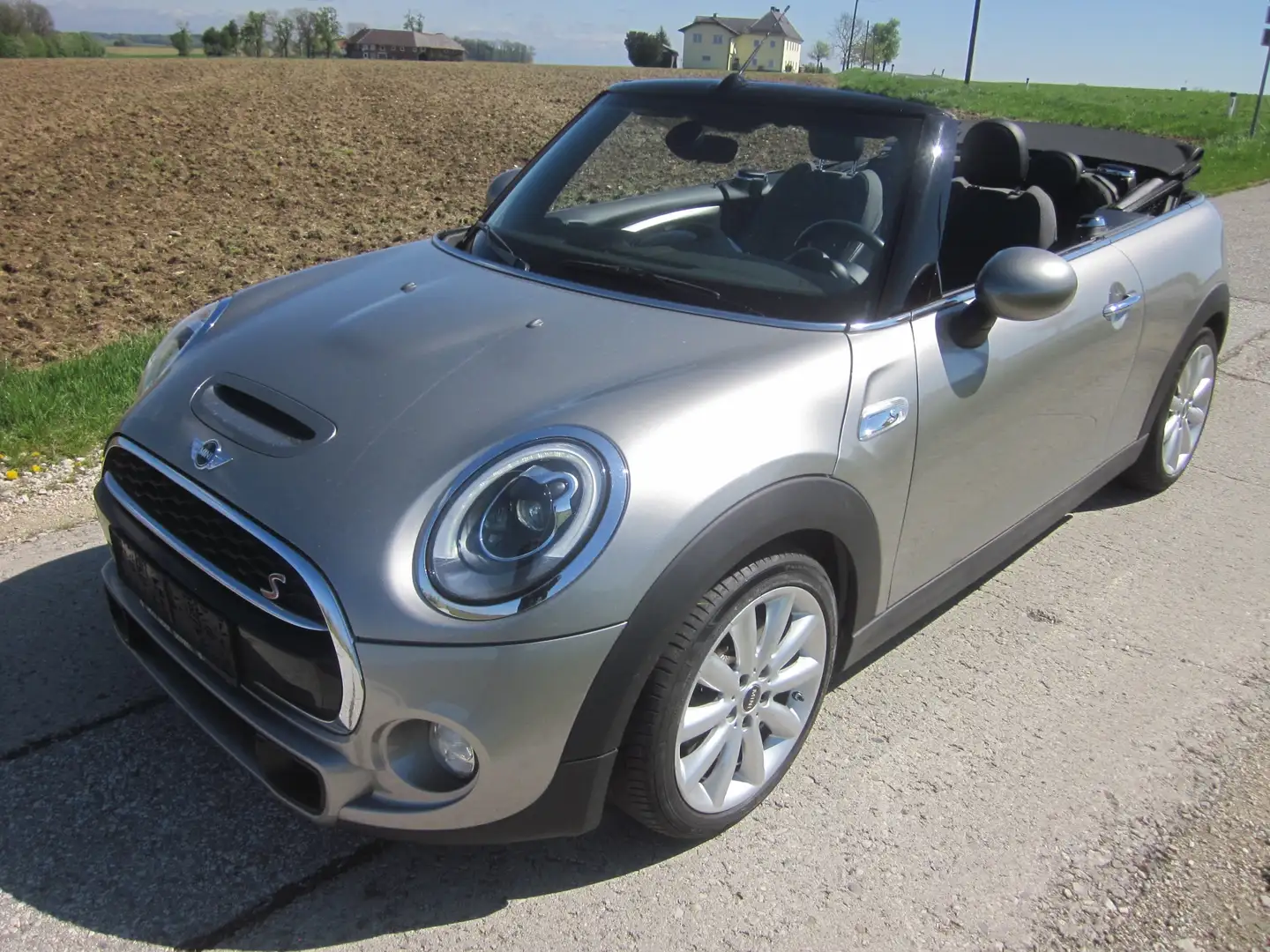 MINI Cooper SD Cabrio Aut. 2.0  Turbodiesel Серебристый - 1