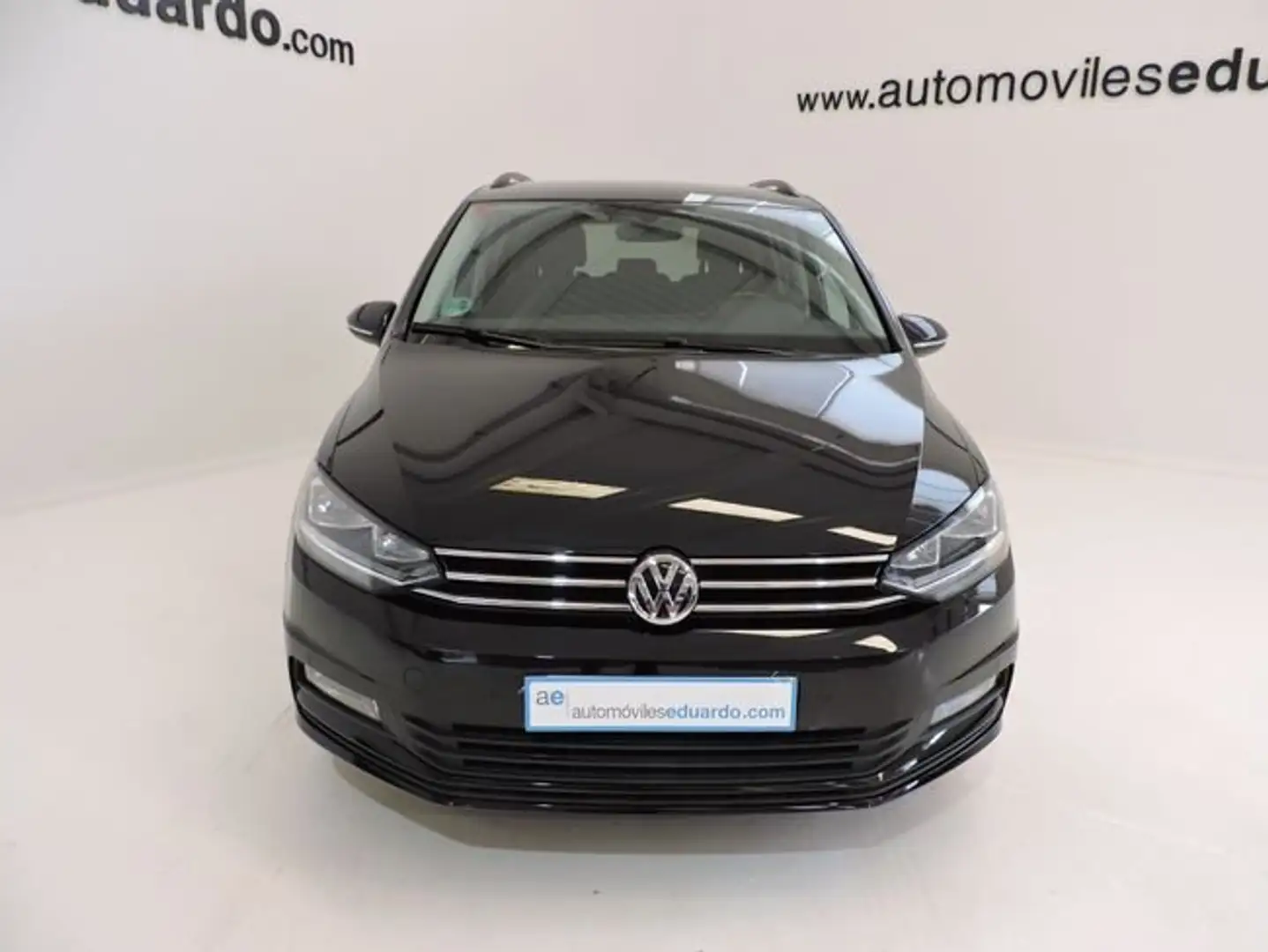 Volkswagen Touran 1.6TDI CR BMT Advance 85kW Negro - 2