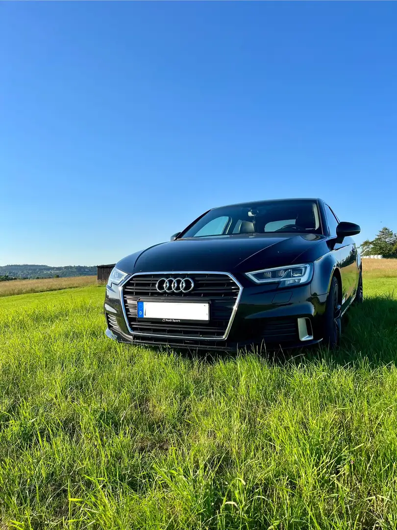 Audi A3 sport Schwarz - 1