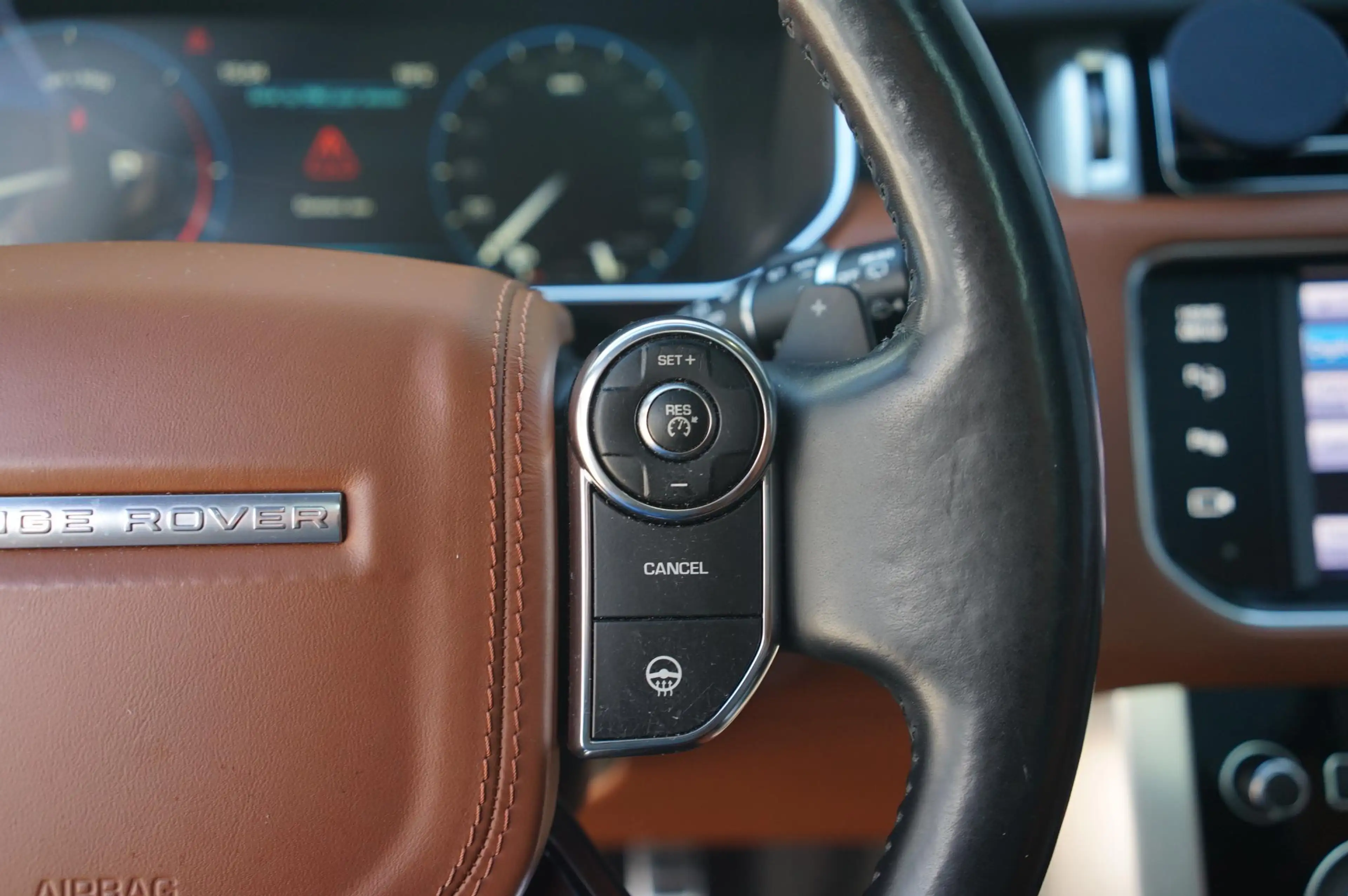 Land Rover Range Rover 4.4 SDV8 Autobiography VOL-217dkm — photo 15