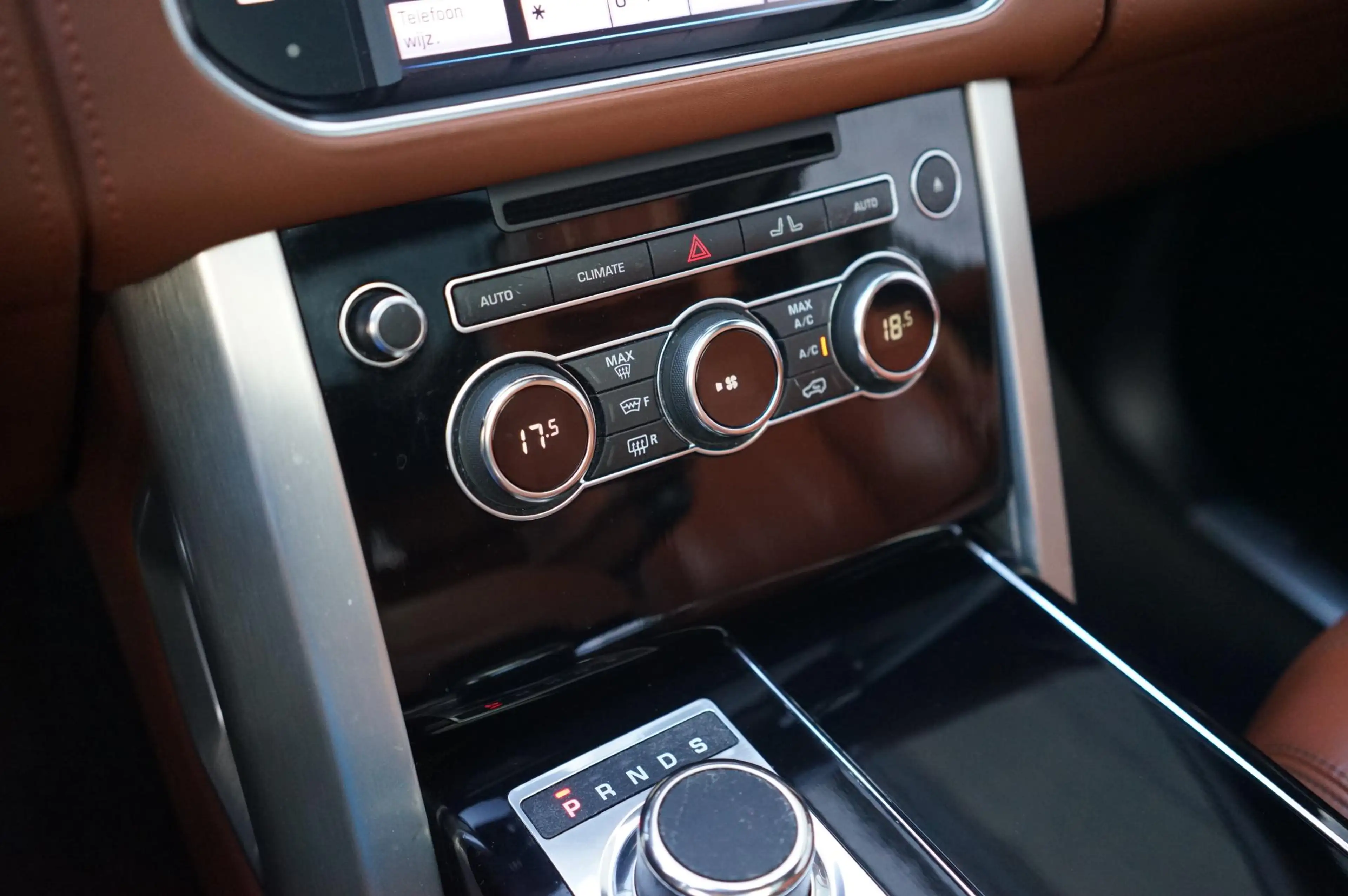 Land Rover Range Rover 4.4 SDV8 Autobiography VOL-217dkm — photo 10