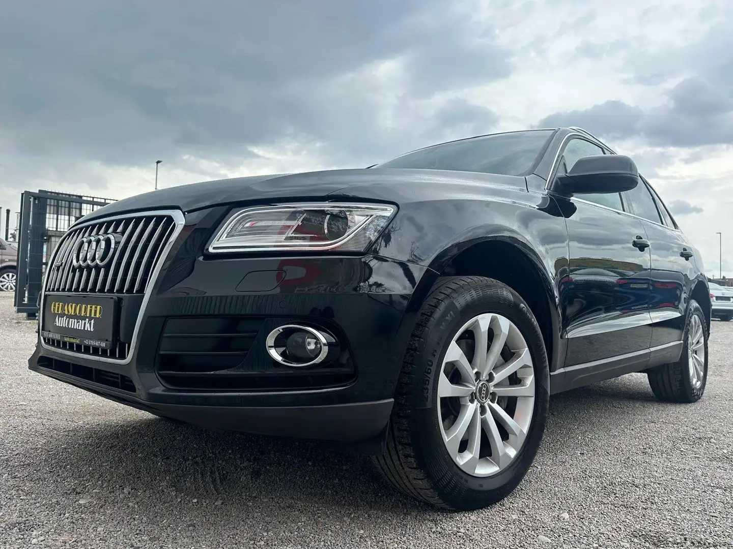 Audi Q5 2.0 TDI Aut. Quattro **Finanzierung** Noir - 2